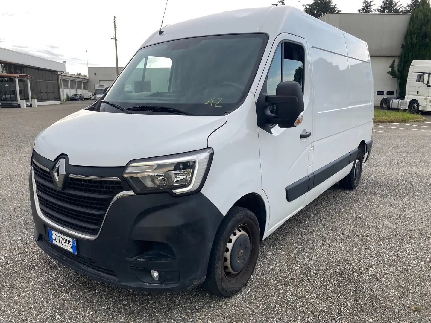 Renault Master L2H2 Blanc - 1