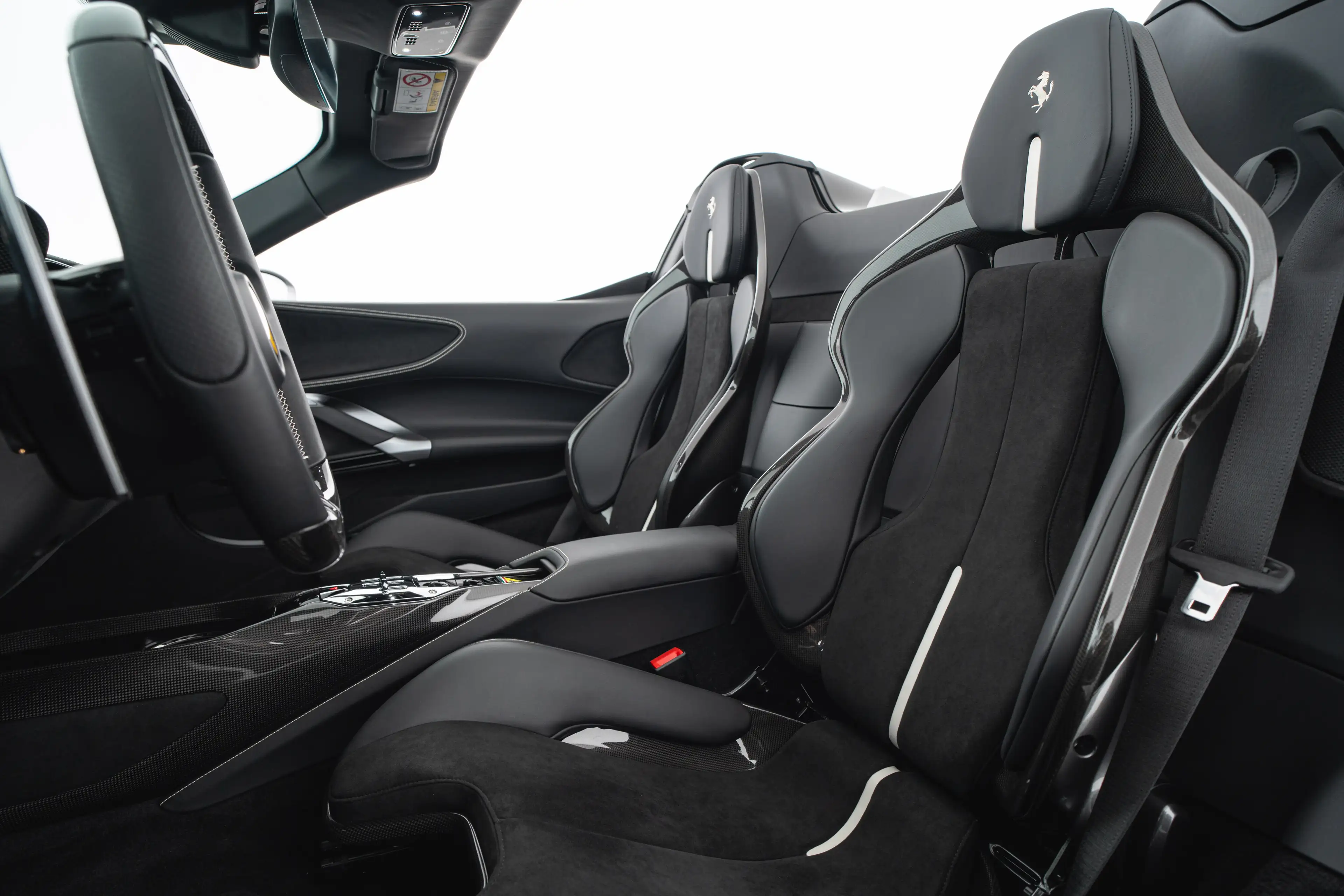 Ferrari SF90 Spider PHEV 7,9kWh F1-DCT — photo 11