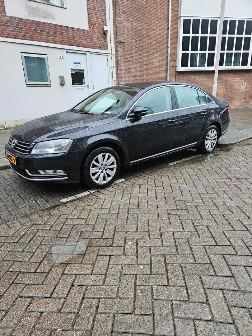 Volkswagen Passat 1.4 TSI Comfl. BlM. 2.de eigenaar Nieuwe ketting Zwart - 1