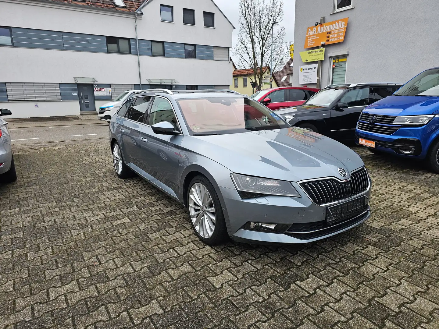 Skoda Superb Superb Combi 2.0 TSI 4x4 DSGL - 1