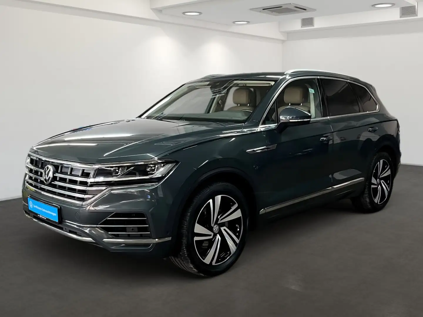 Volkswagen Touareg Atmosphere 4M TDI V6 AHK AssistenzPlusPa Groen - 2