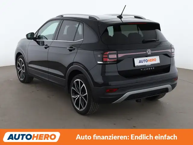 Volkswagen T-Cross view 4