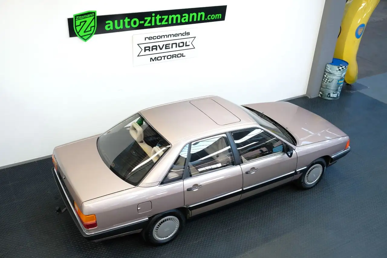 Audi 100 CD 5E AUTOMATIK/1.HAND/H-KENNZ/WENIG KM, foto 5