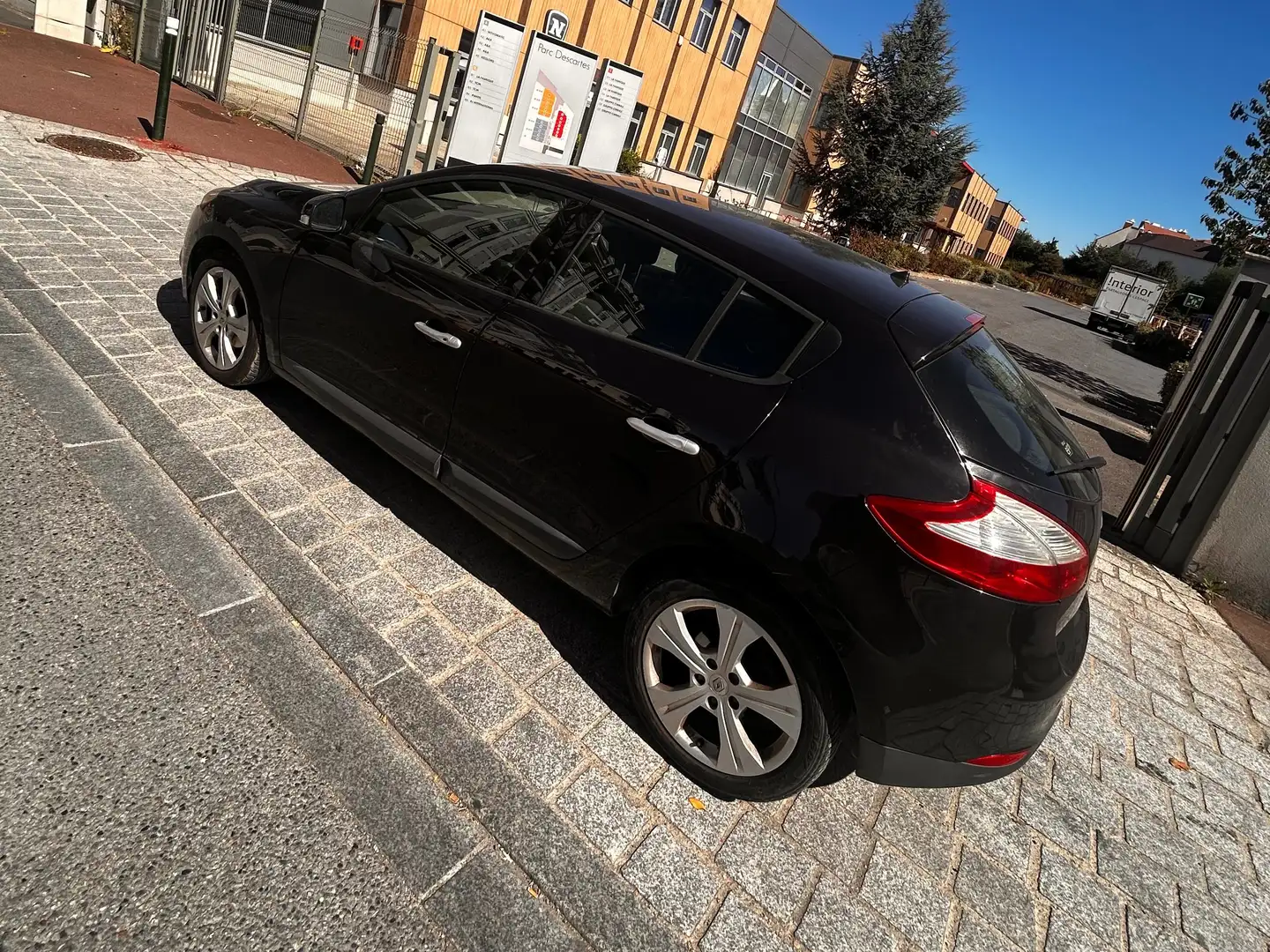 Renault Megane Mégane III 1.5dCi 110ch Noir - 2