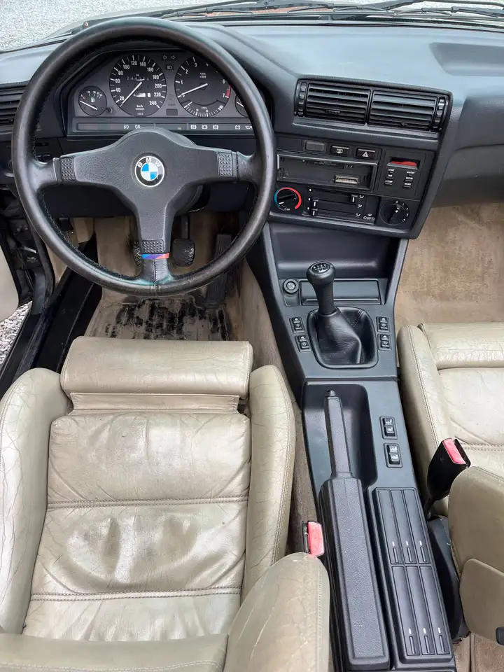 BMW 325i, foto 12