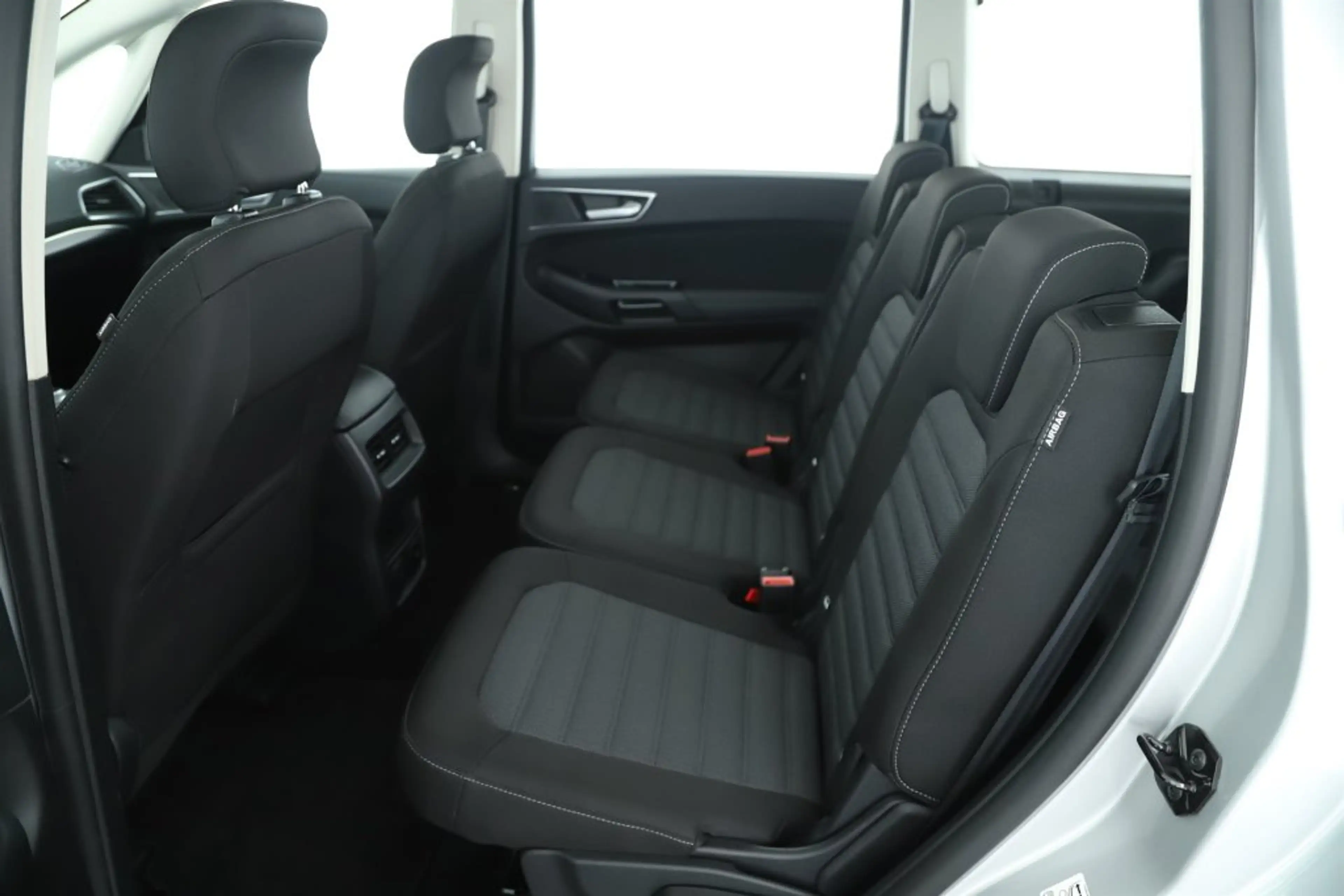 Ford Galaxy 2,0 TDI SCR TITANIUM Autom 7-SITZE NAVI LED — photo 11