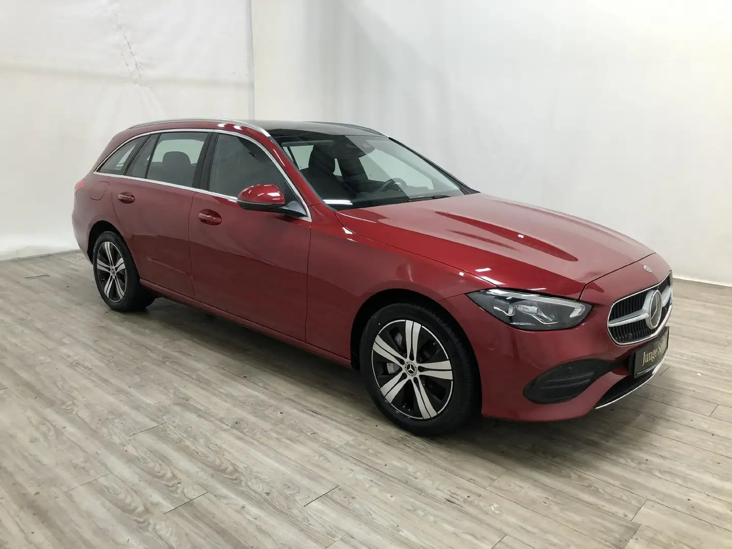 Mercedes-Benz C 300 e T AVANTGARDE Pano*AHK*Distronic*LED*360° Rot - 2