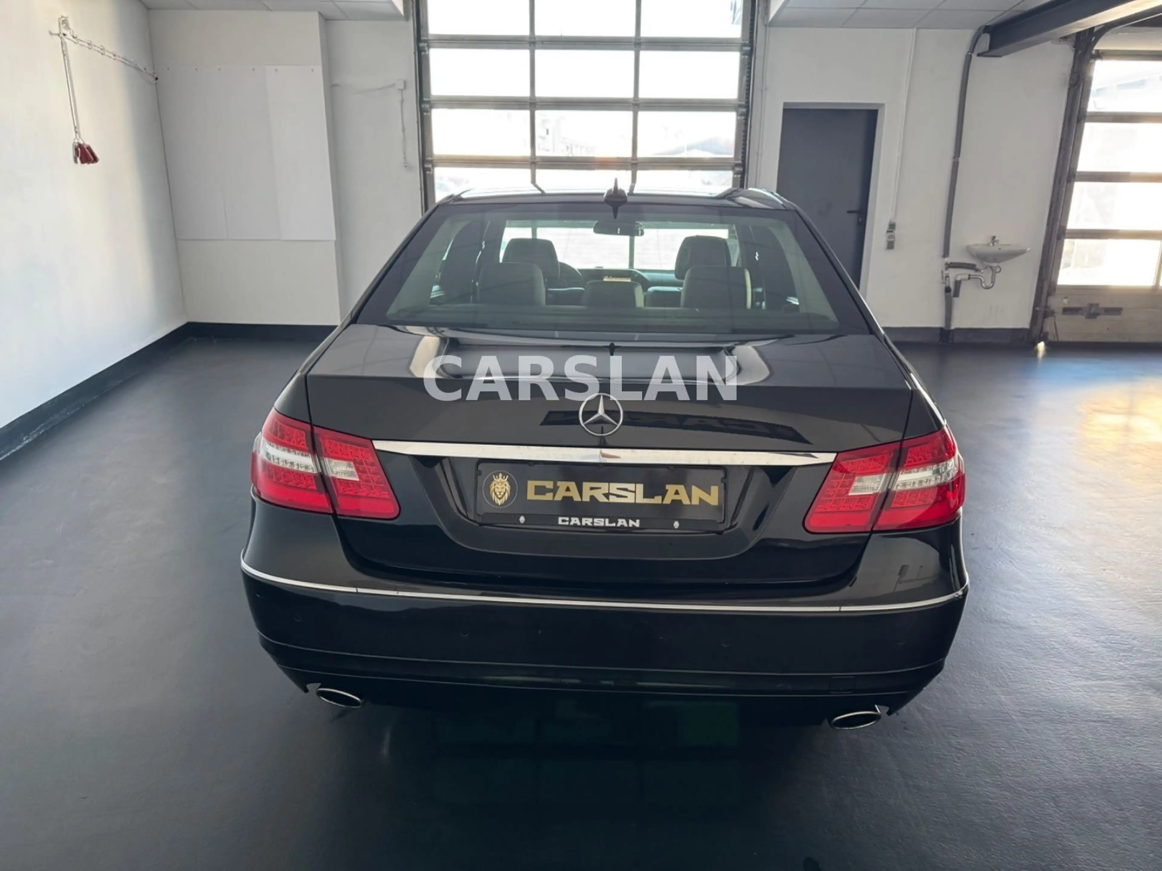 Mercedes-Benz E 350 CDI Lim. AVNTGRDE 2.HAND+LED+ACC+TOT+SPUR — photo 11