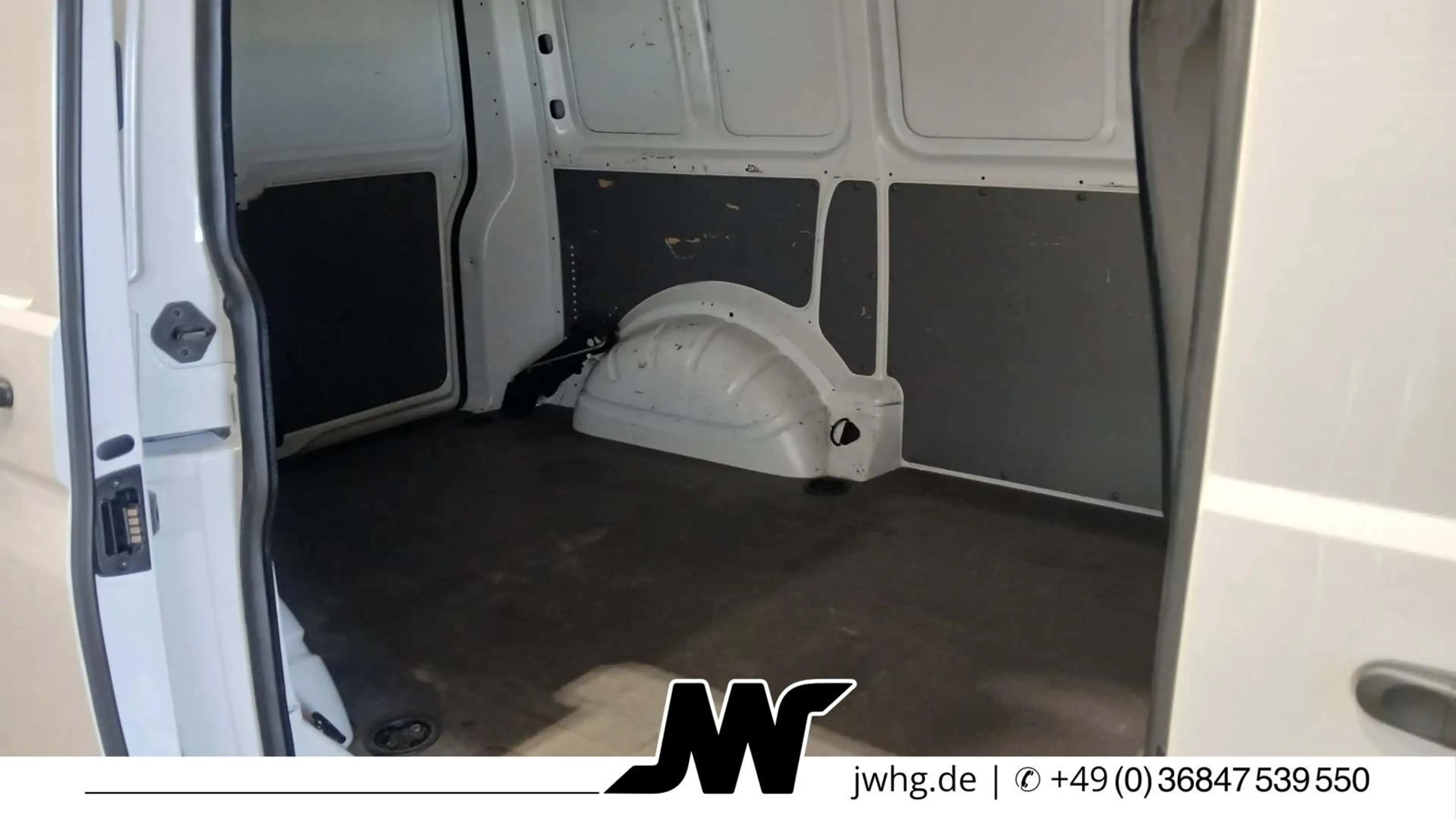 Volkswagen T6.1 Transporter EcoProfi 3-SITZER — photo 7