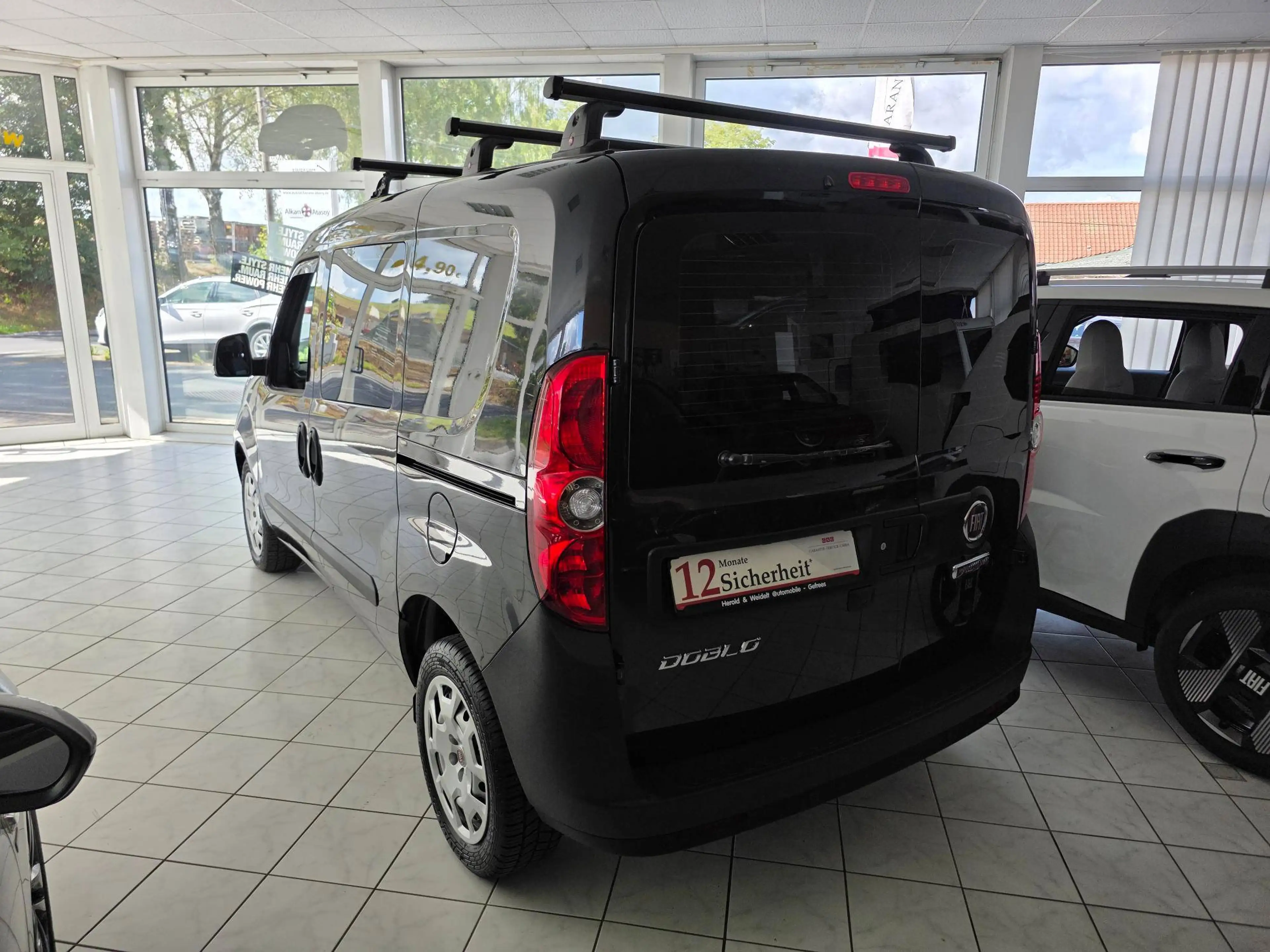 Fiat Doblo SX Kasten Klima Kamera Dachgepäckträger Sitzheizung — photo 2