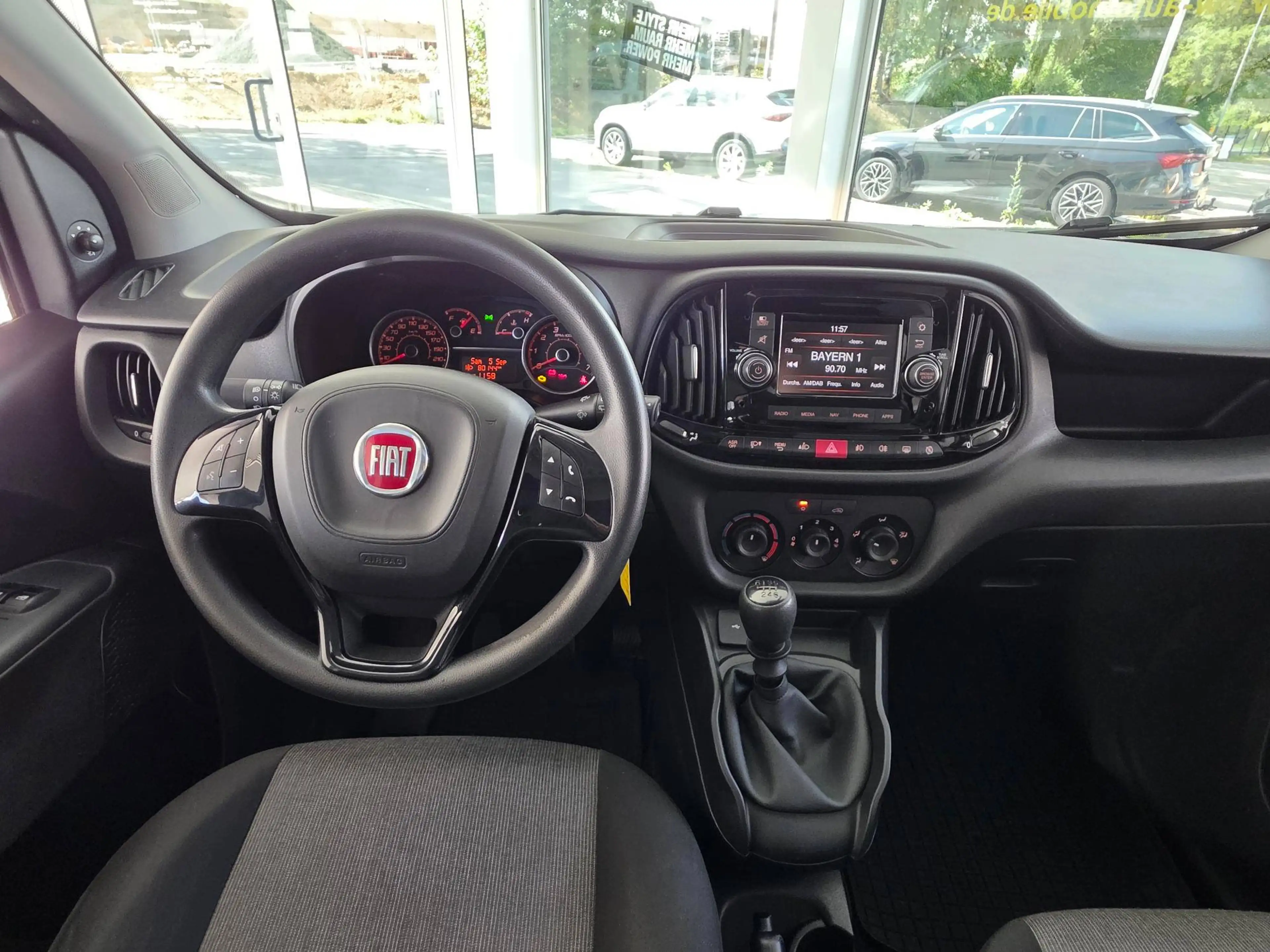 Fiat Doblo SX Kasten Klima Kamera Dachgepäckträger Sitzheizung — photo 11