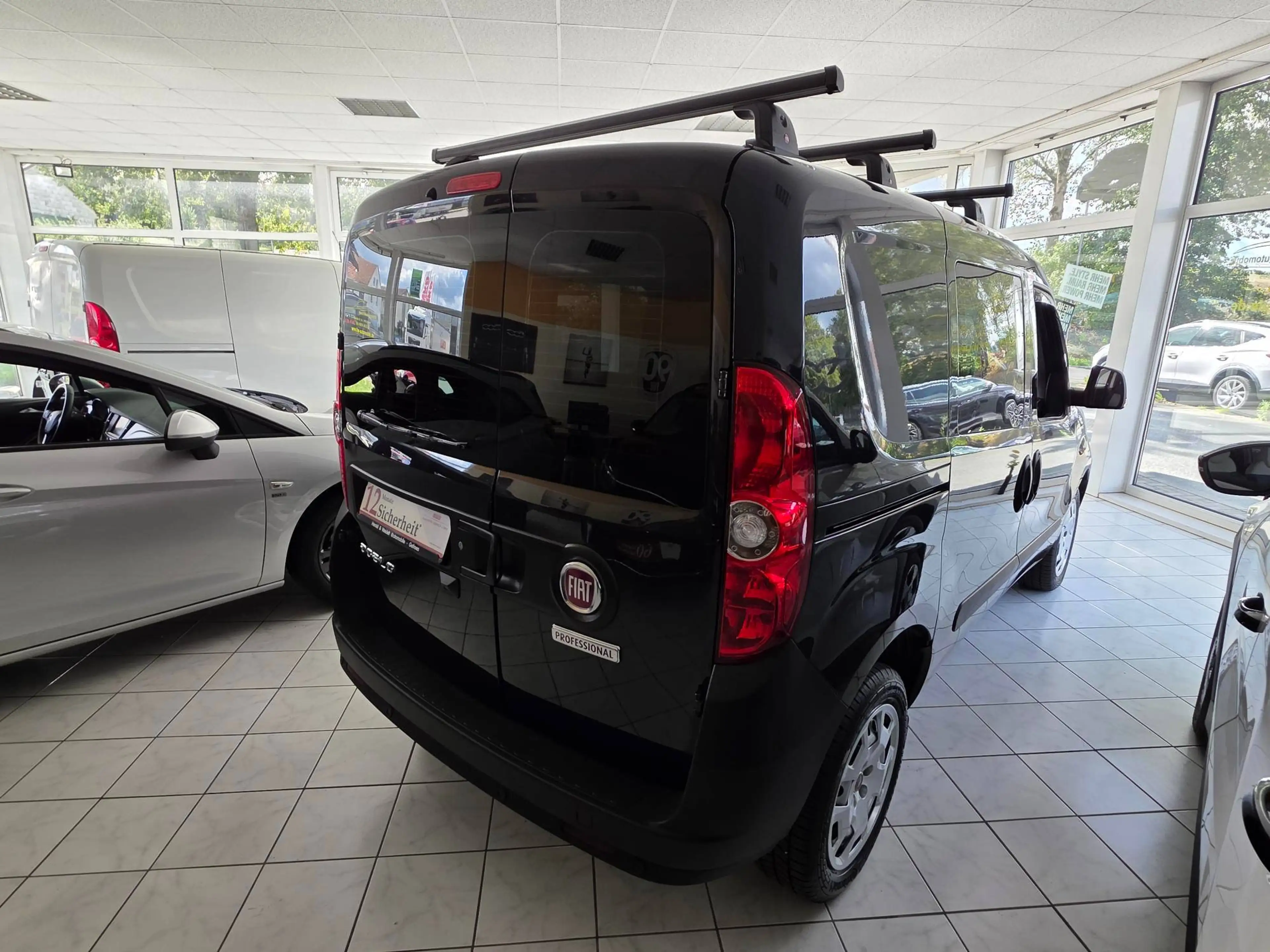 Fiat Doblo SX Kasten Klima Kamera Dachgepäckträger Sitzheizung — photo 4