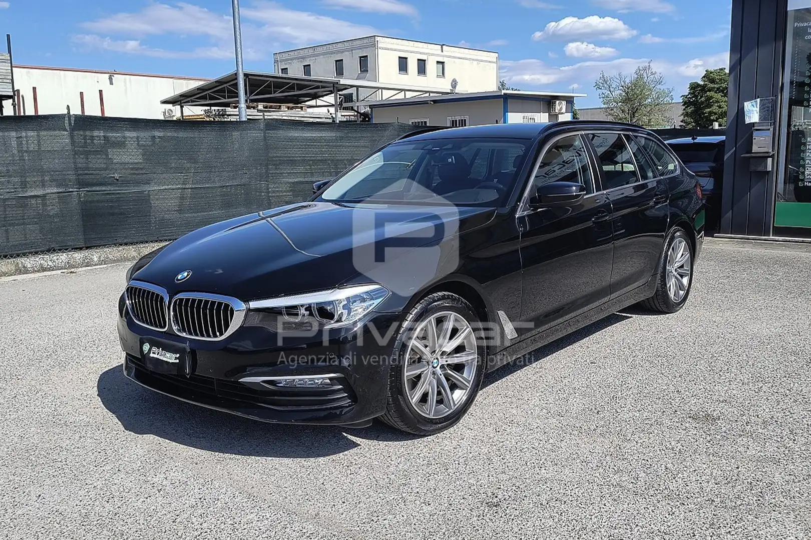 BMW 520 520d xDrive Touring Business Nero - 1