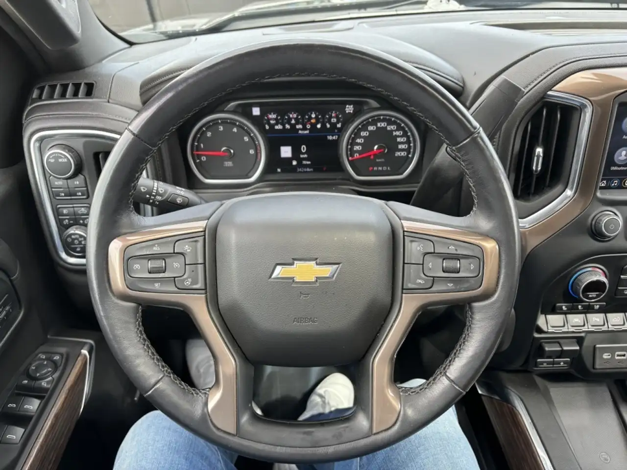 Chevrolet Silverado 1500 снимка Chevrolet Silverado 1500
