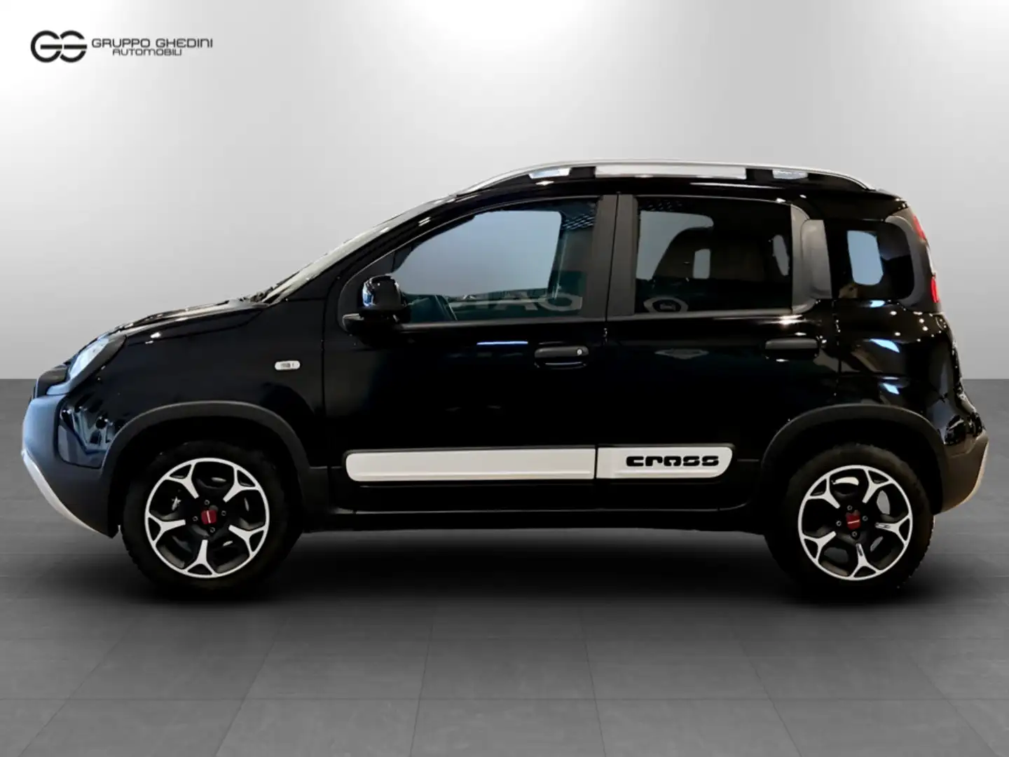 Fiat New Panda Cross 1.0 FireFly Hybrid Schwarz - 2