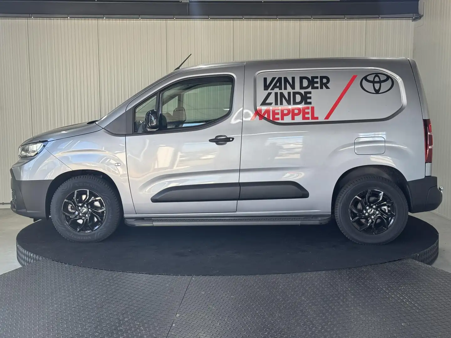 Toyota Proace City Electric Challenger 50 kWh Trekhaak PDC Stoelverwa Grijs - 2