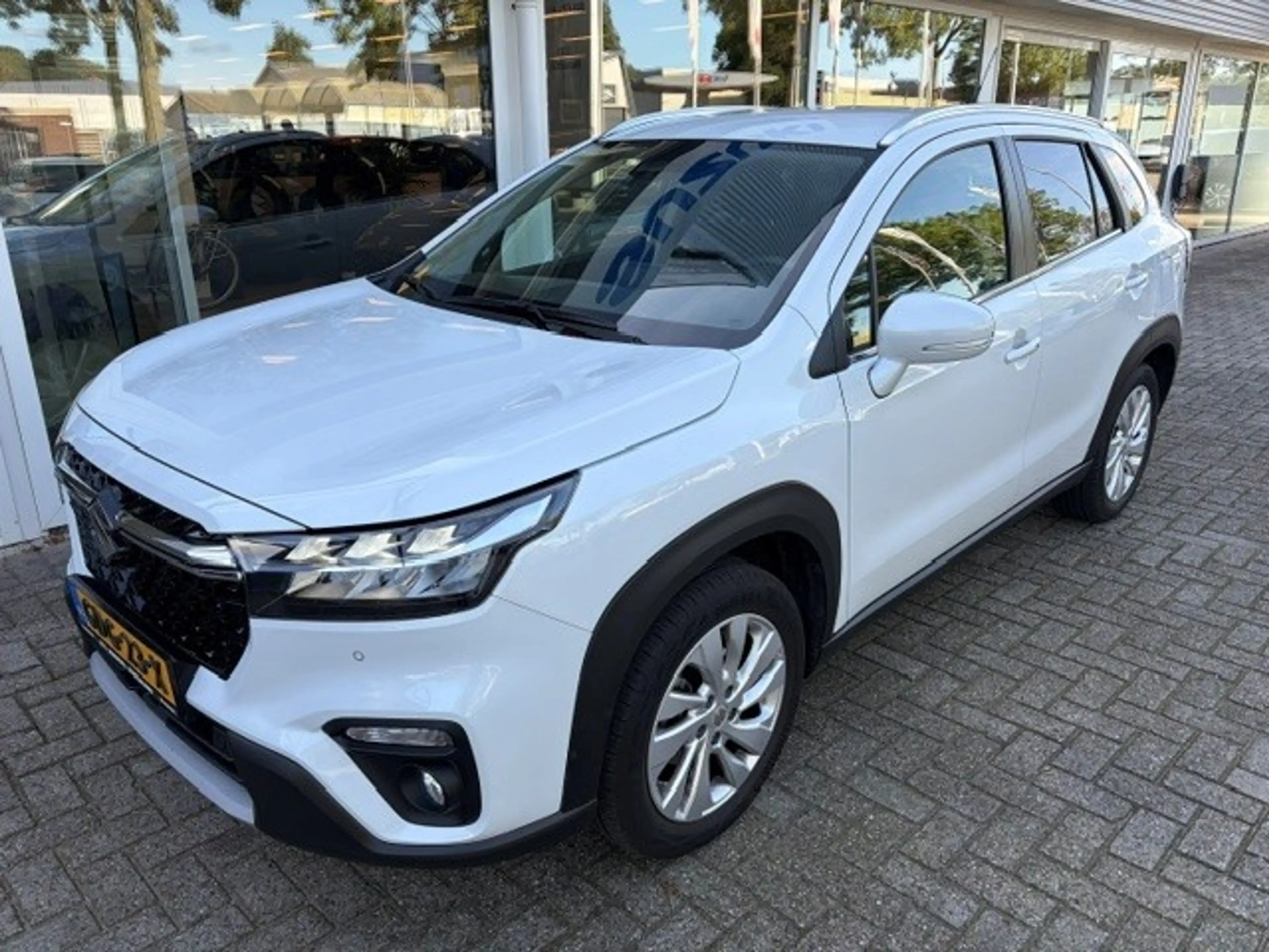 Suzuki S-Cross 1.4 Smart Hybrid Select (Rijklaar) — photo 2
