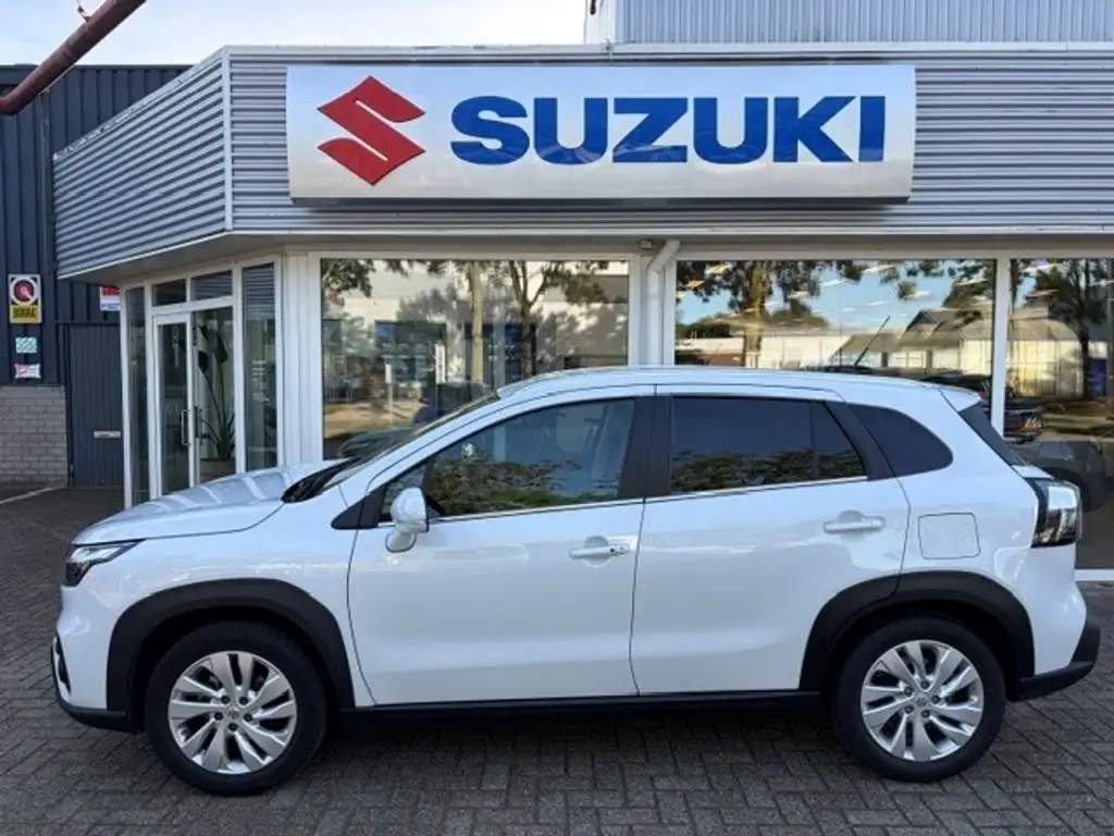Suzuki S-Cross 2024 из Европы — купить под ключ