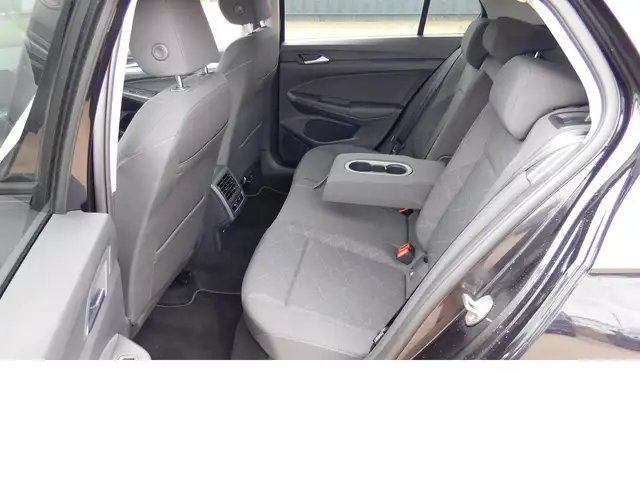 Volkswagen Golf view 11