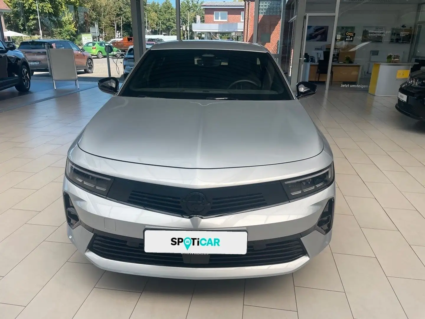 Opel Astra Lim. 5-trg. GS AHK,SHZ,LHZ,Allw.,AGR Sitz Grijs - 2