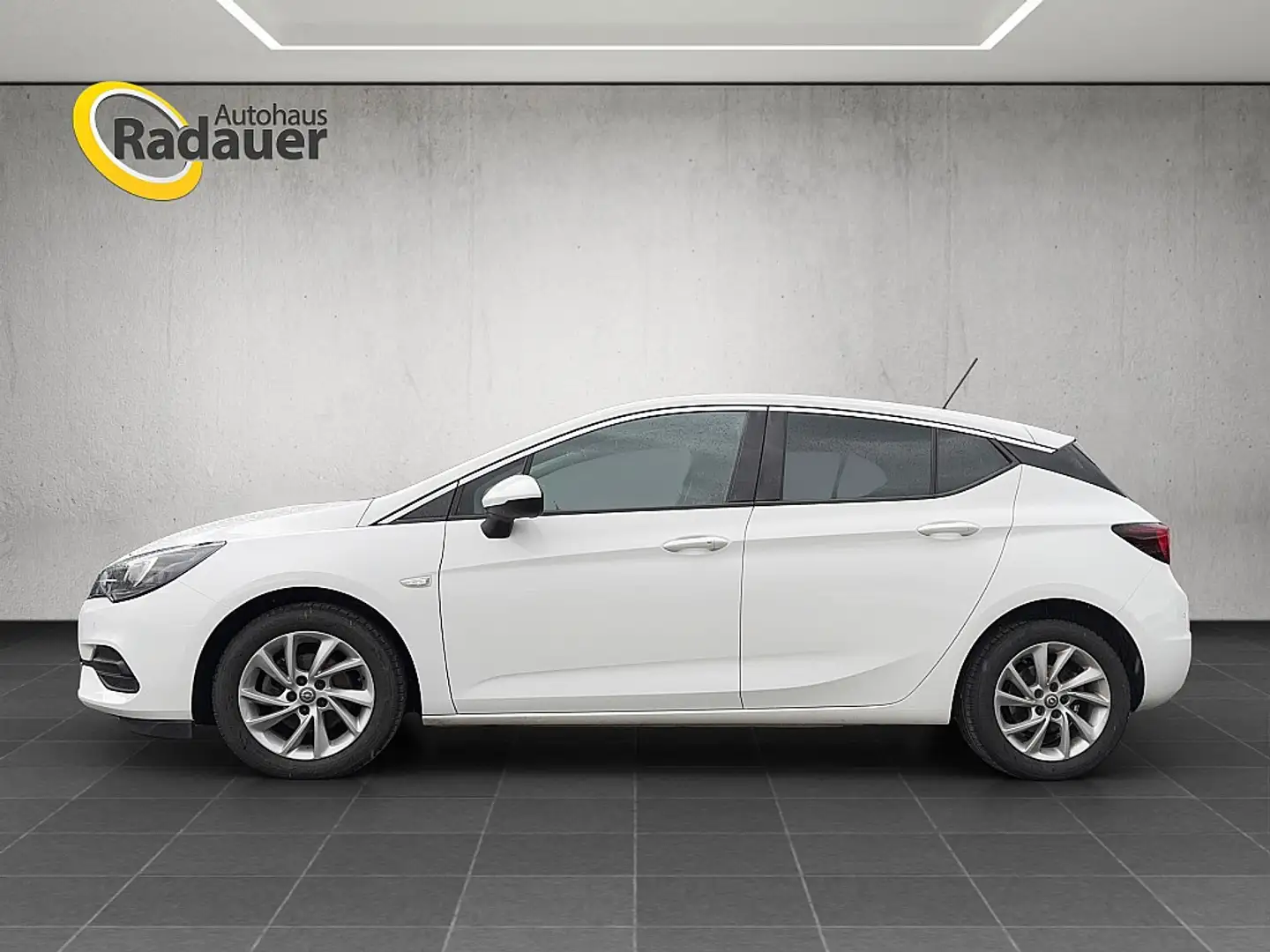 Opel Astra 1,2 Turbo Direct Injection Business Elegance Weiß - 2