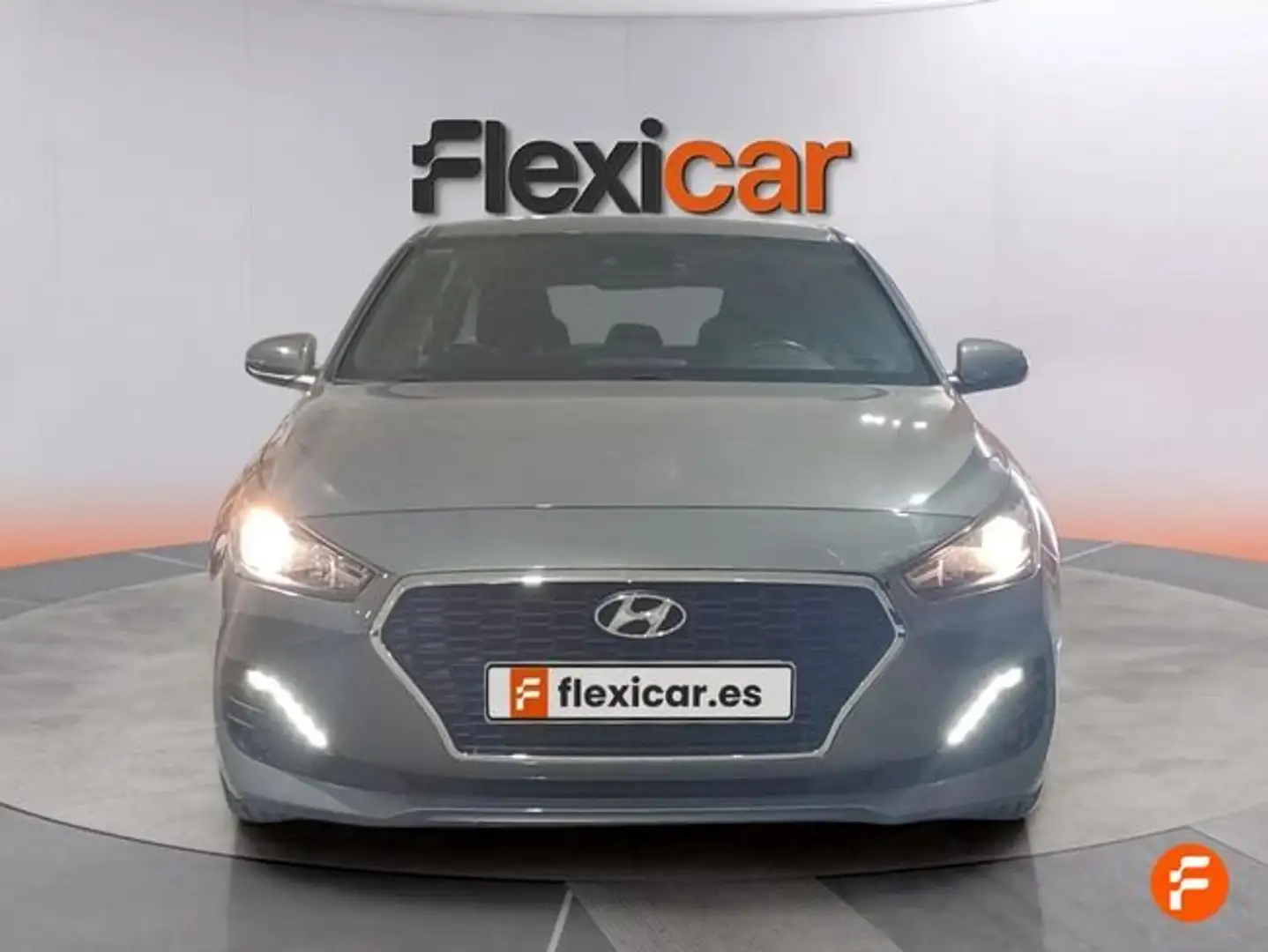 Hyundai i30 1.6CRDi Klass 116 Gris - 2