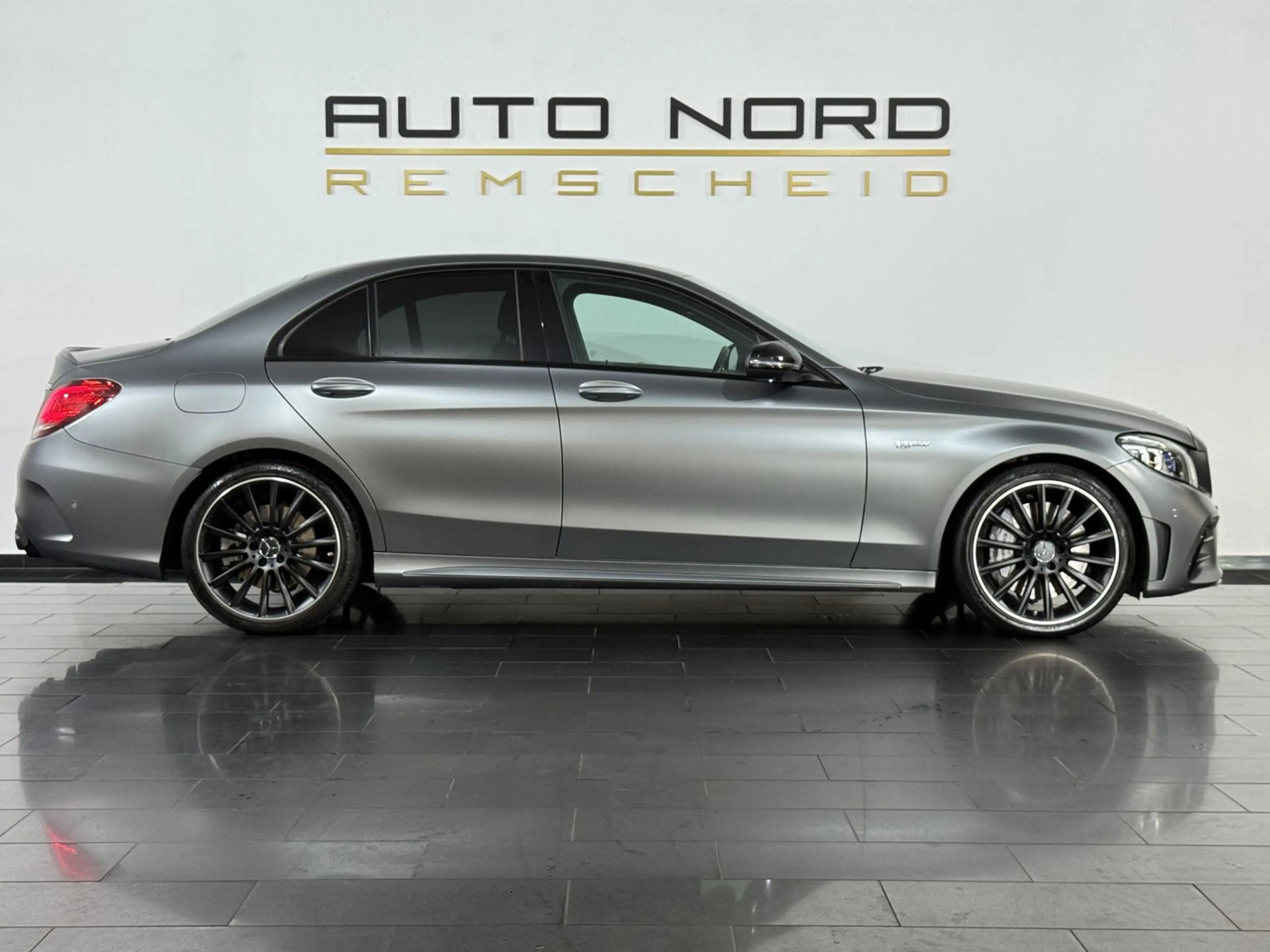 Mercedes-Benz C 43 AMG Limo.4M*Sport.AGA*Night*Carbon*MATT* — photo 5