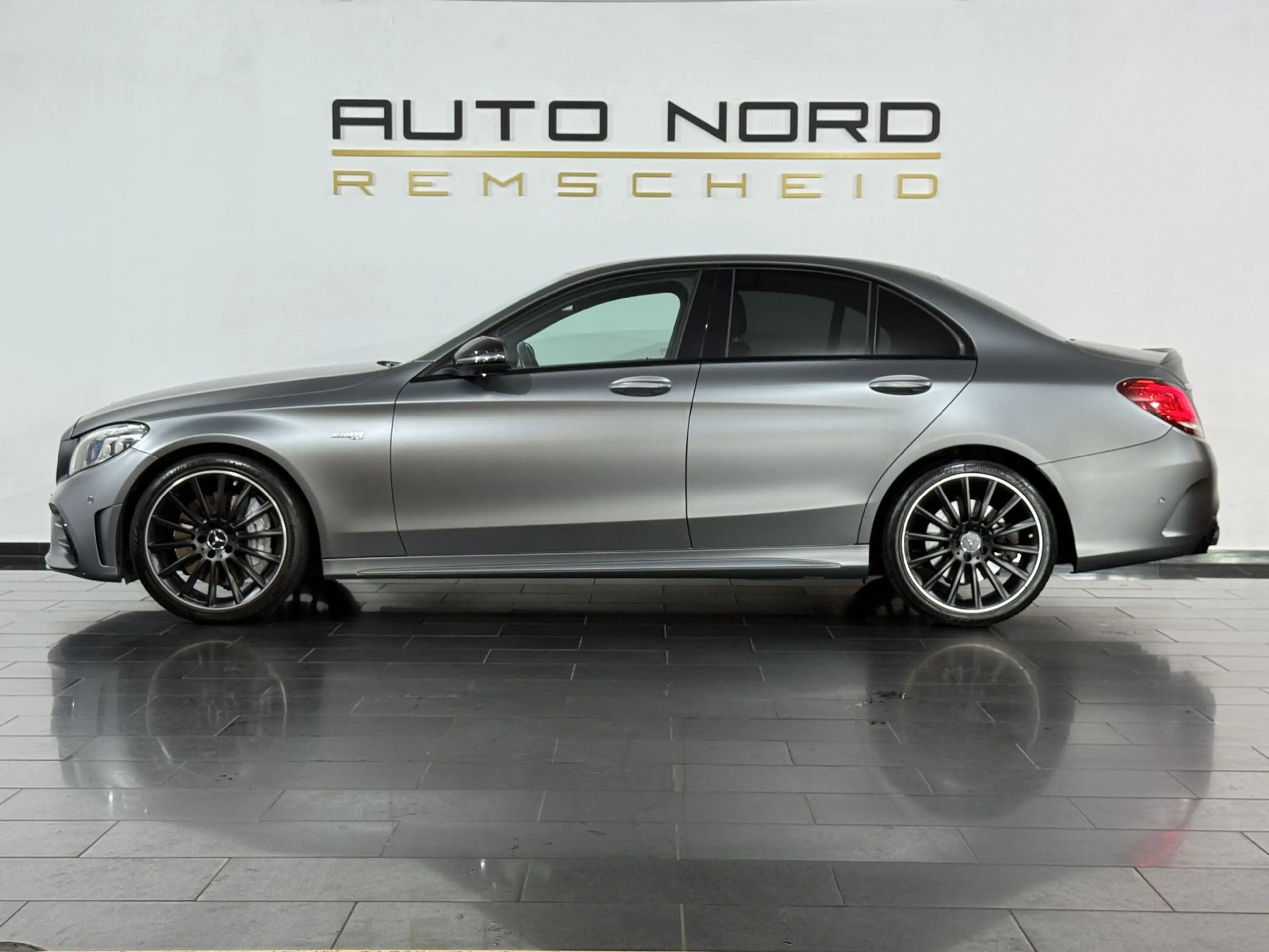 Mercedes-Benz C 43 AMG Limo.4M*Sport.AGA*Night*Carbon*MATT* — photo 11