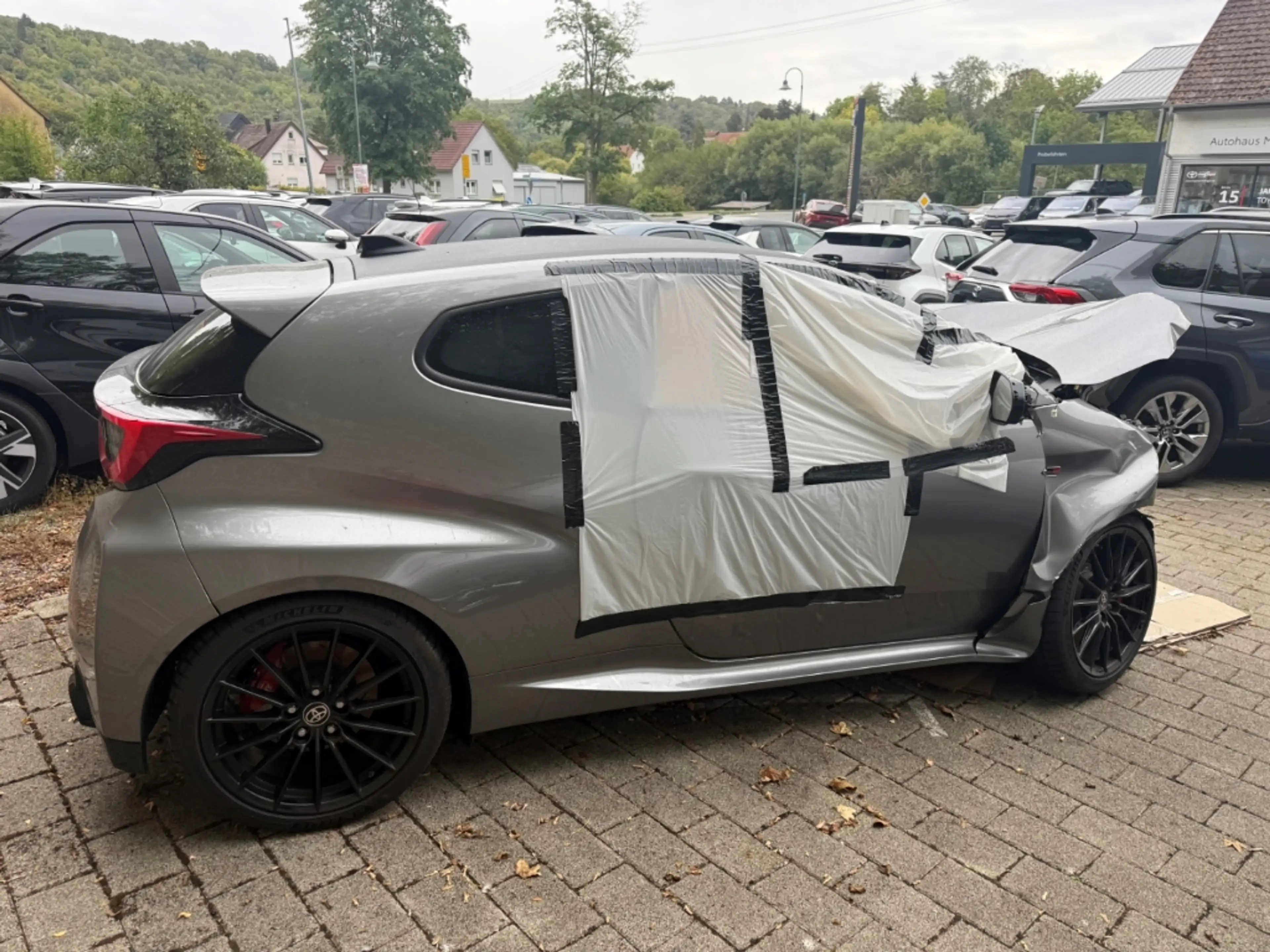Toyota Yaris GR +Miltek +Automatik +Navi +LED — photo 6