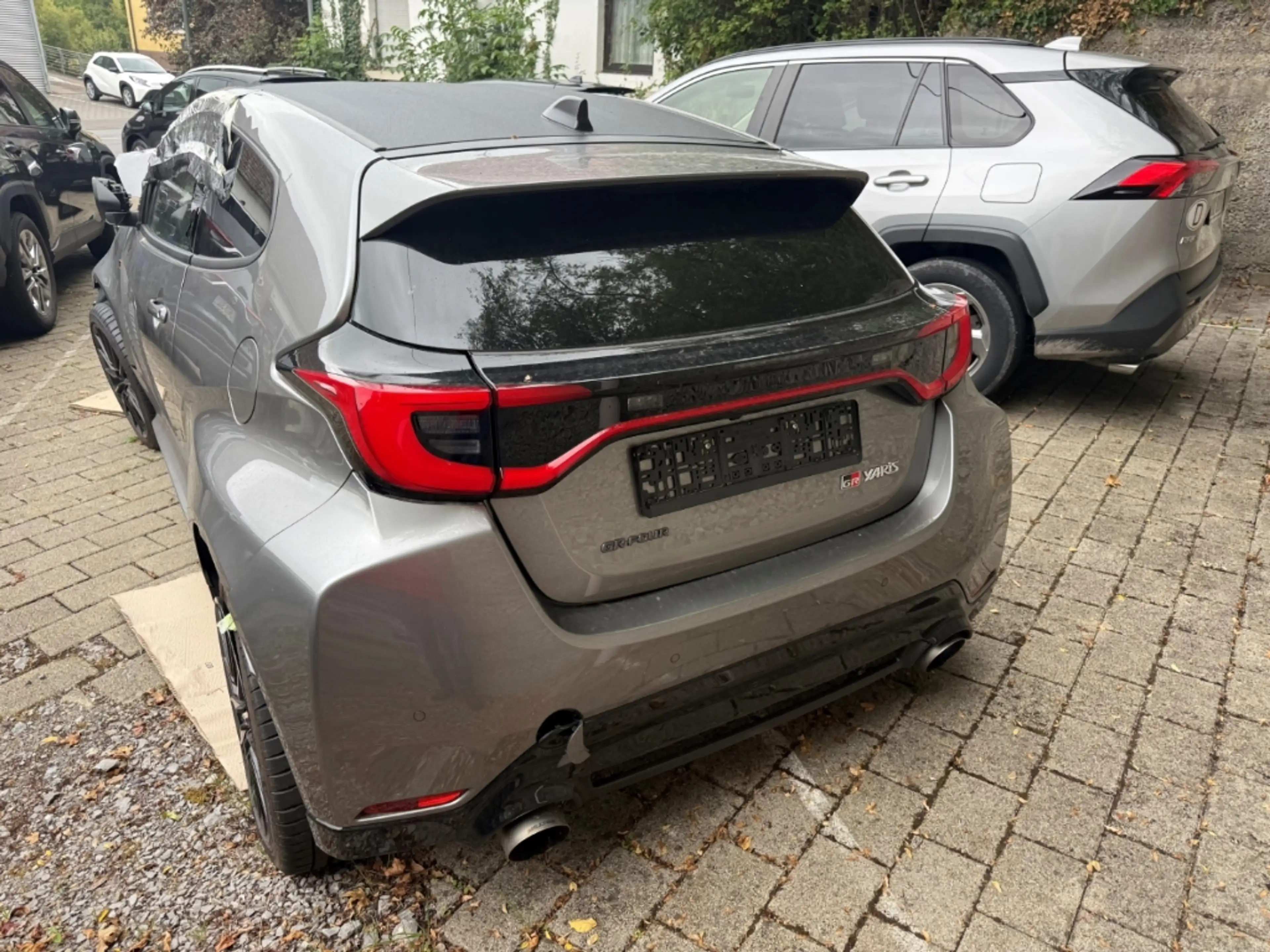 Toyota Yaris GR +Miltek +Automatik +Navi +LED — photo 7