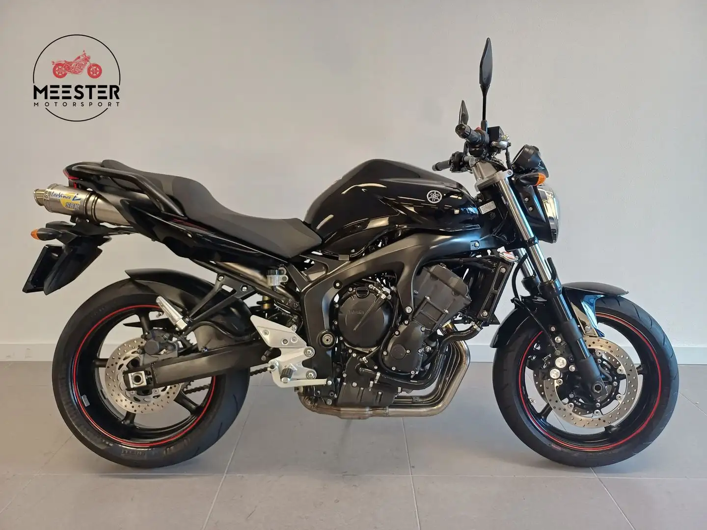 Yamaha FZ 6 FAZER S2 Schwarz - 1