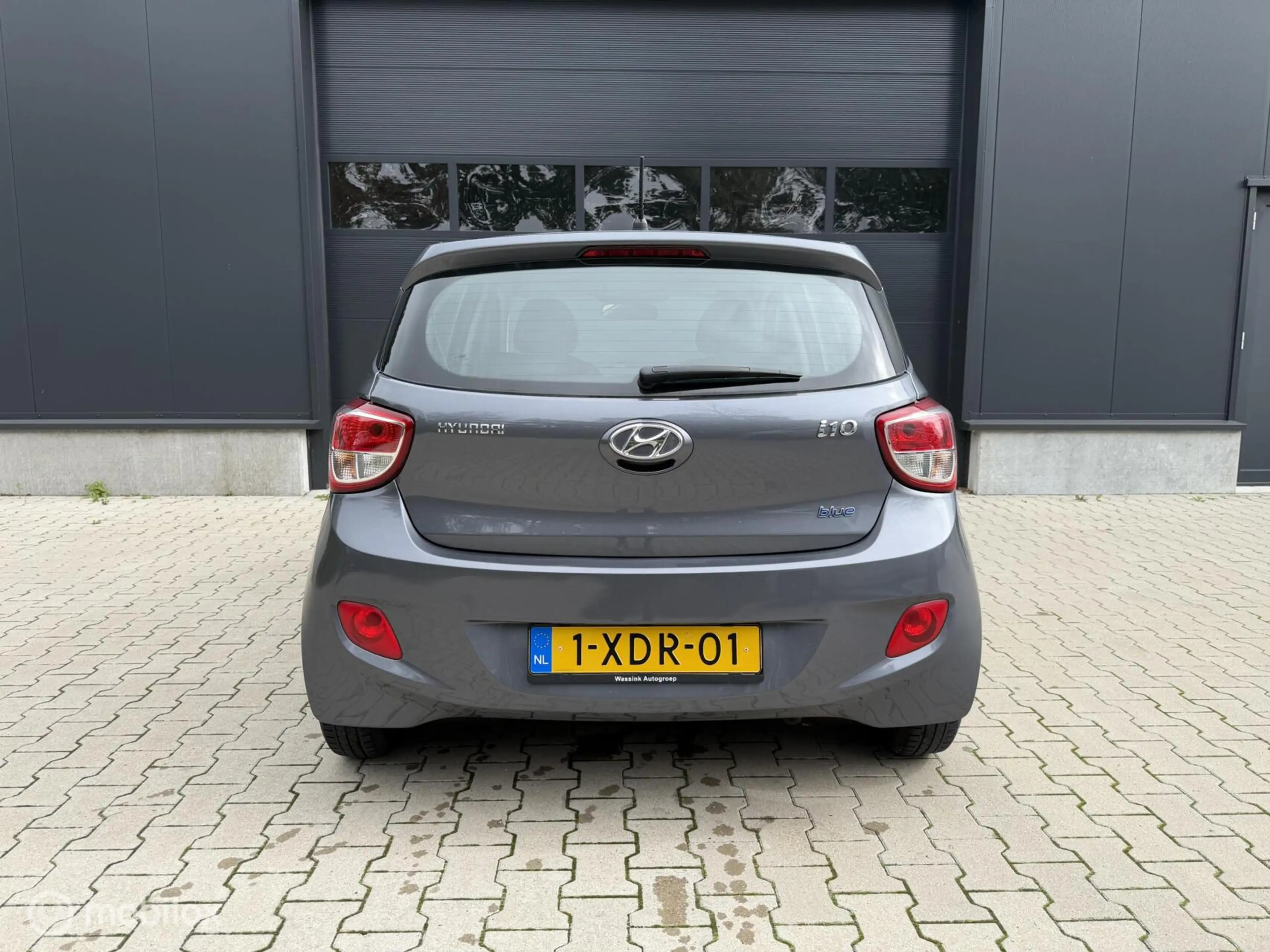 Hyundai i10 1.0i i-Motion Comfort NW APK 1e EIG NW Koppel — photo 5