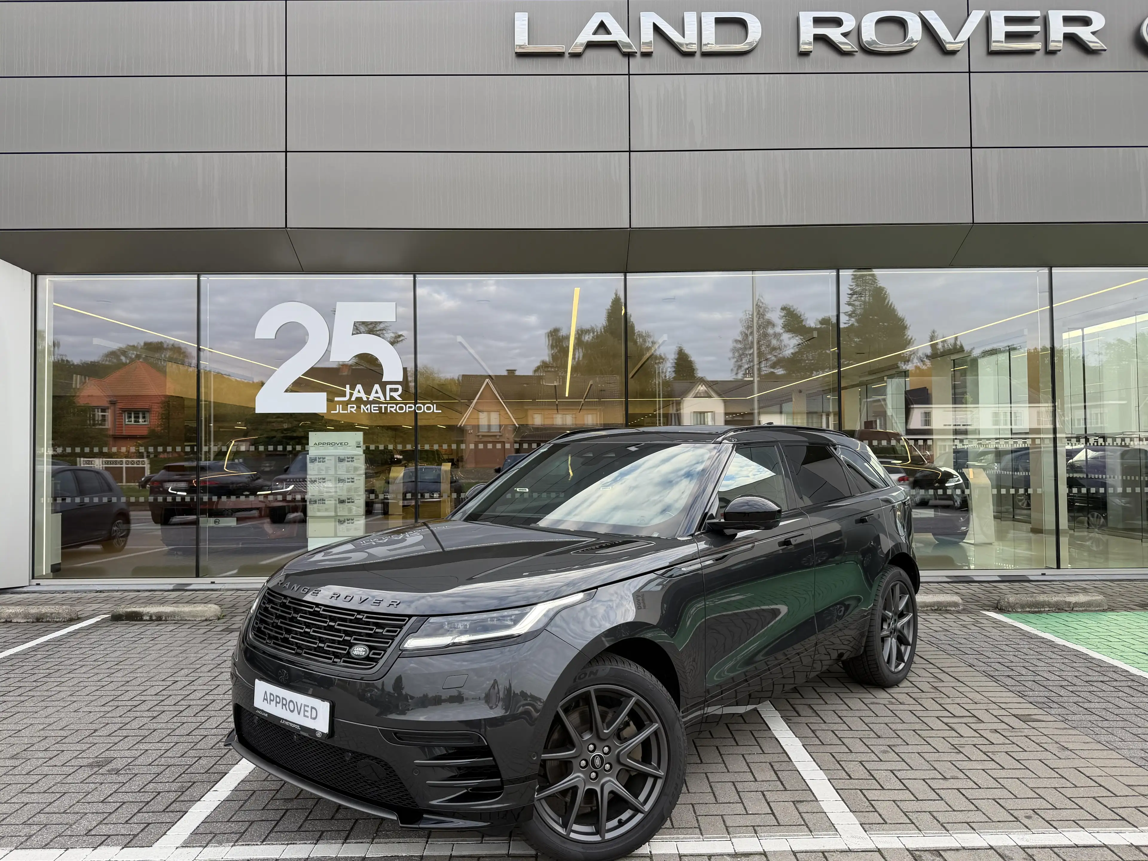 Land Rover Range Rover Velar P400e Dynamic SE