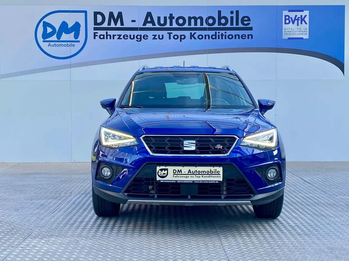 SEAT Arona 1.0 TSI DSG FR NAV LED KAMERA ALCANTARA VRCOCKPIT Bleu - 2