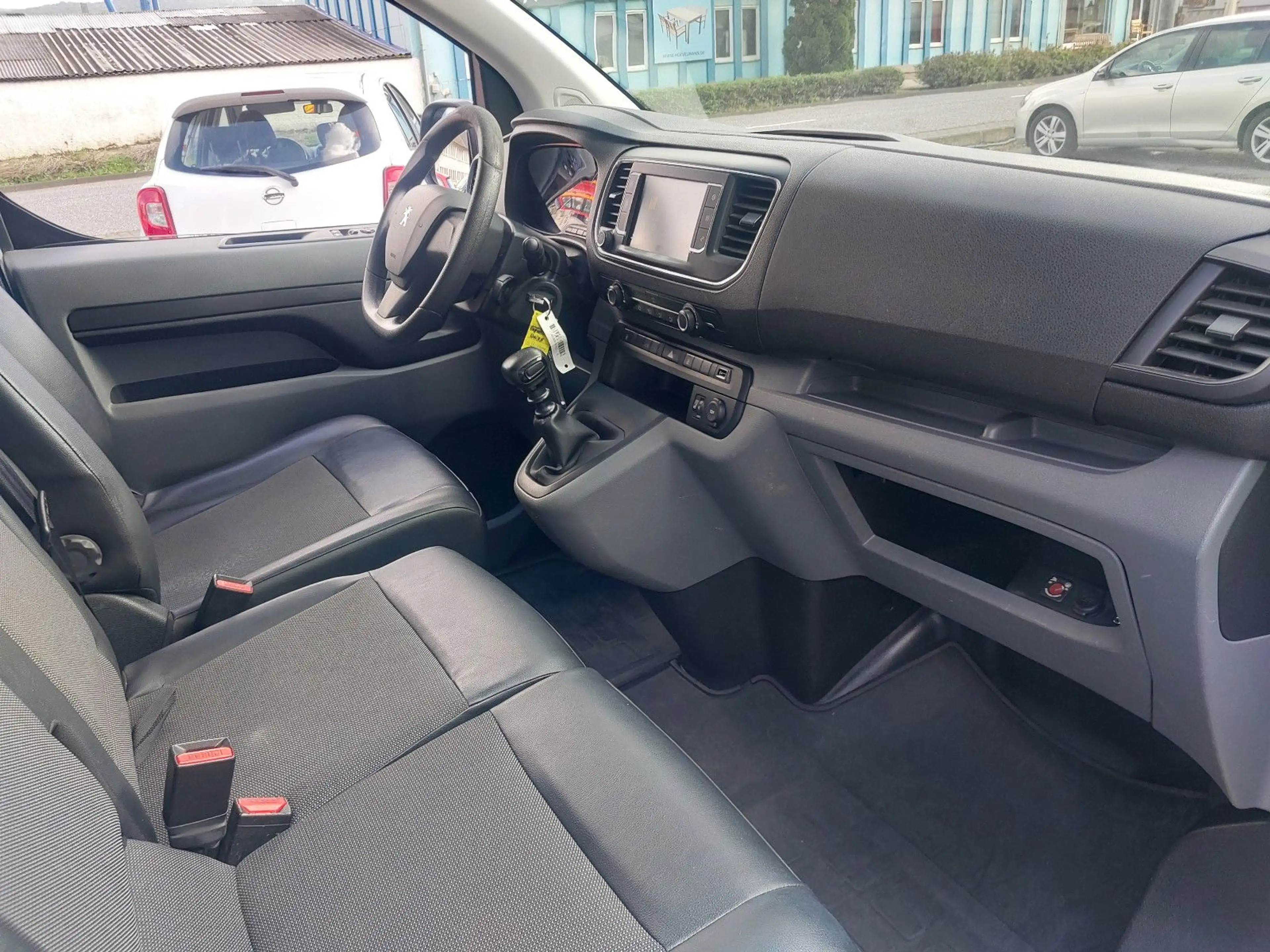 Peugeot Expert Kasten Premium L1 — photo 11