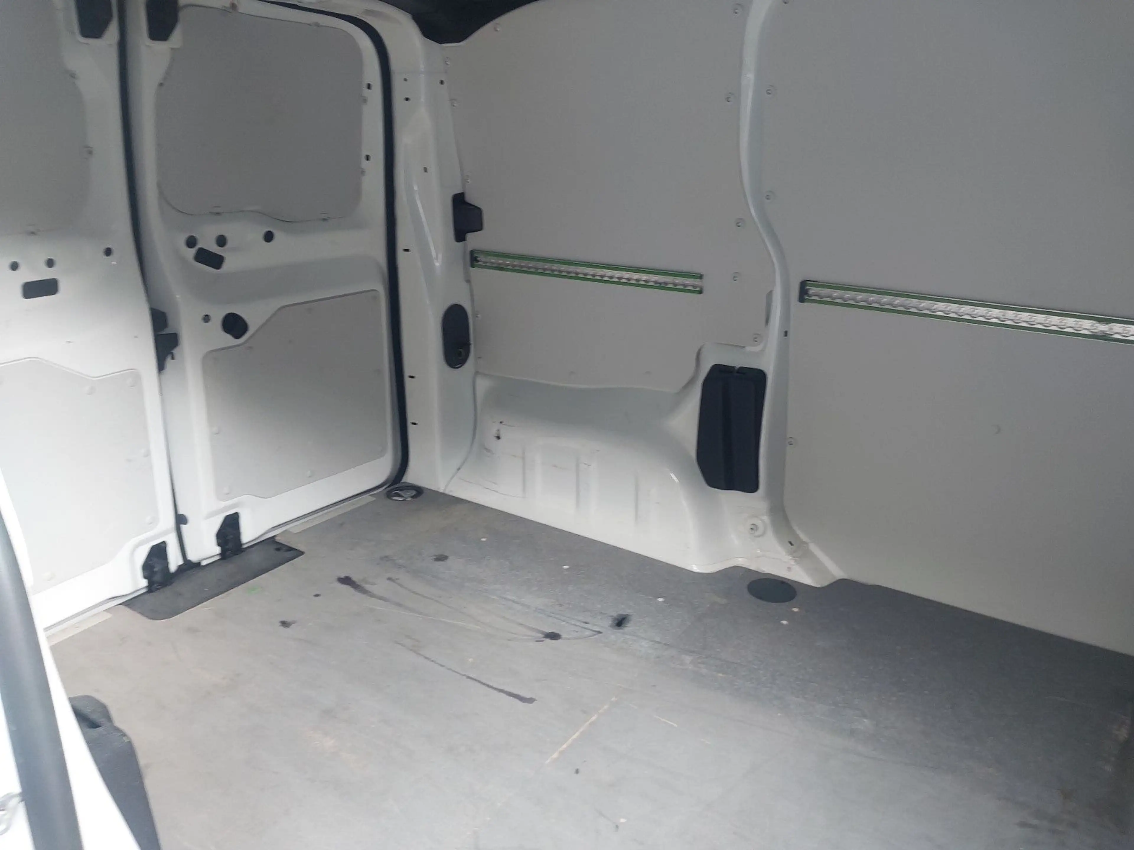 Peugeot Expert Kasten Premium L1 — photo 8