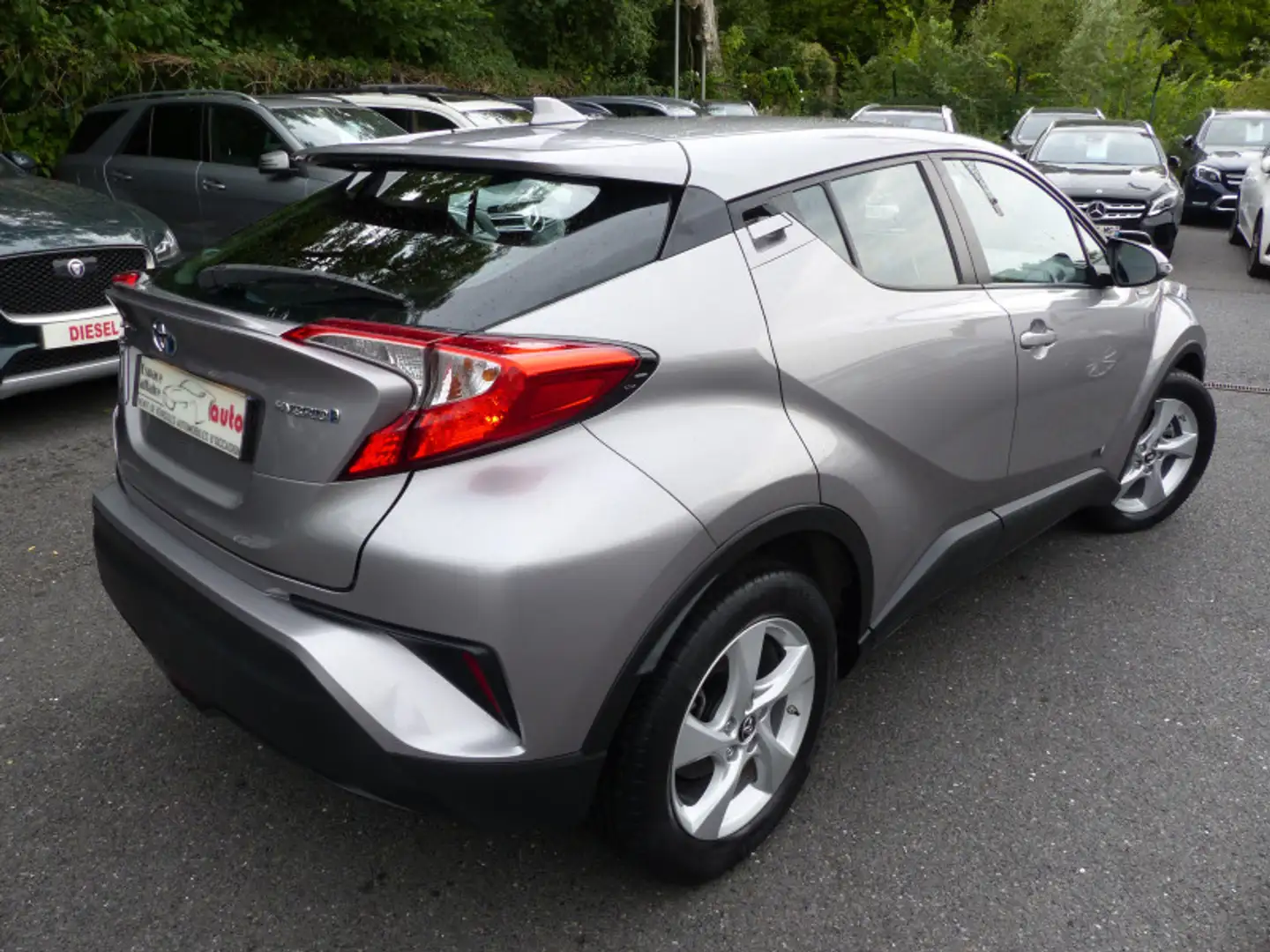 Toyota Dyna 122H DYNAMIC BUSINESS 2WD E-CVT Szary - 2