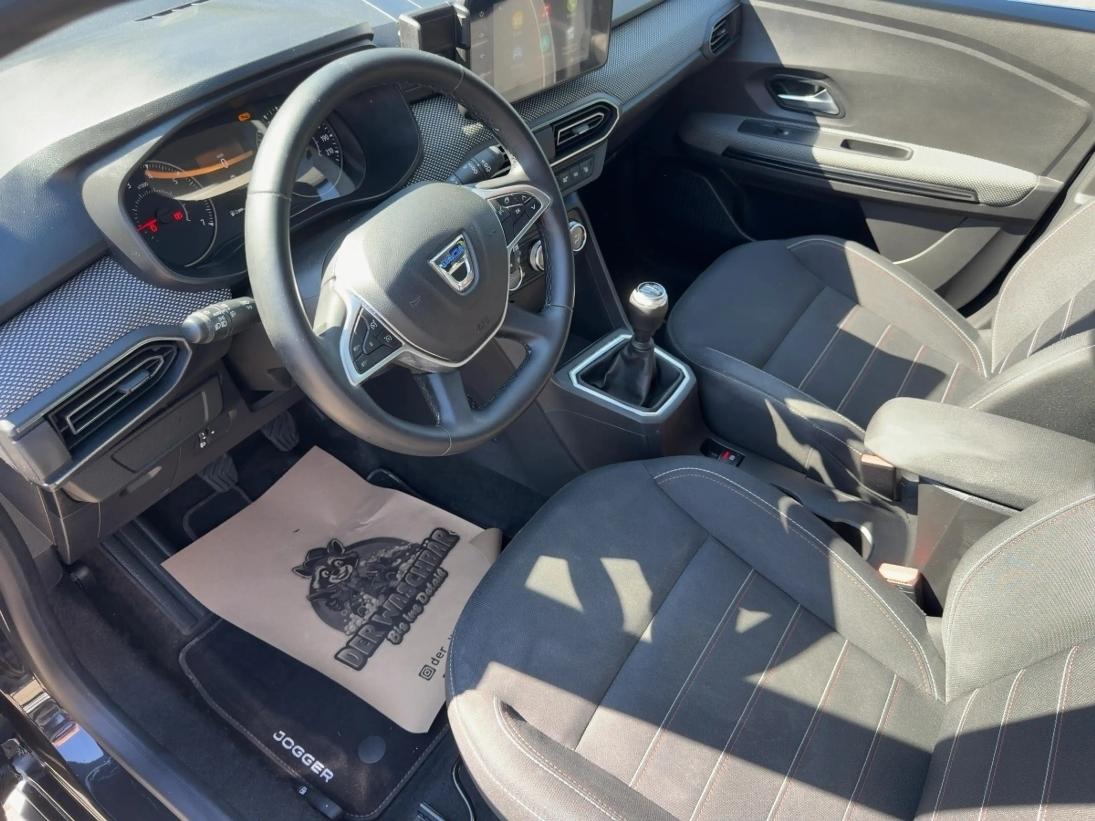 Dacia Jogger TCe100 Extreme+ 7-SITZER — photo 14