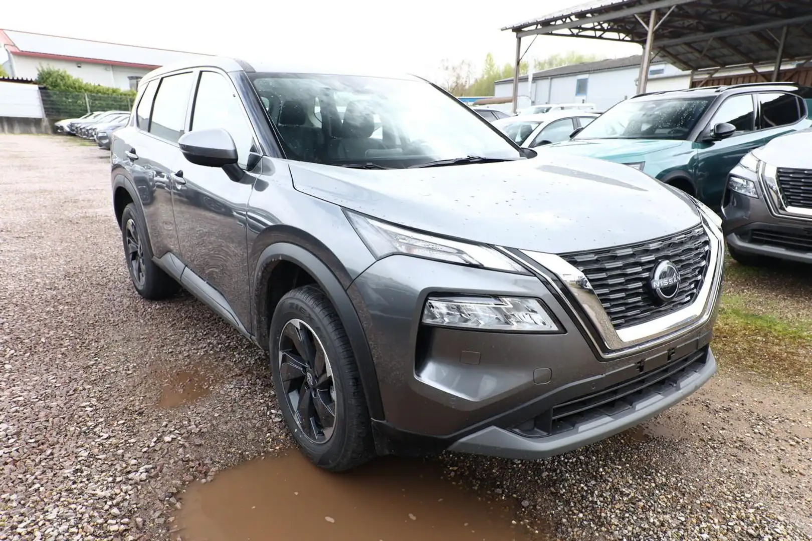 Nissan X-Trail Acenta AT 4xSHZ LED Kam ACC CarPlay Keyl 120 kW... Grau - 2