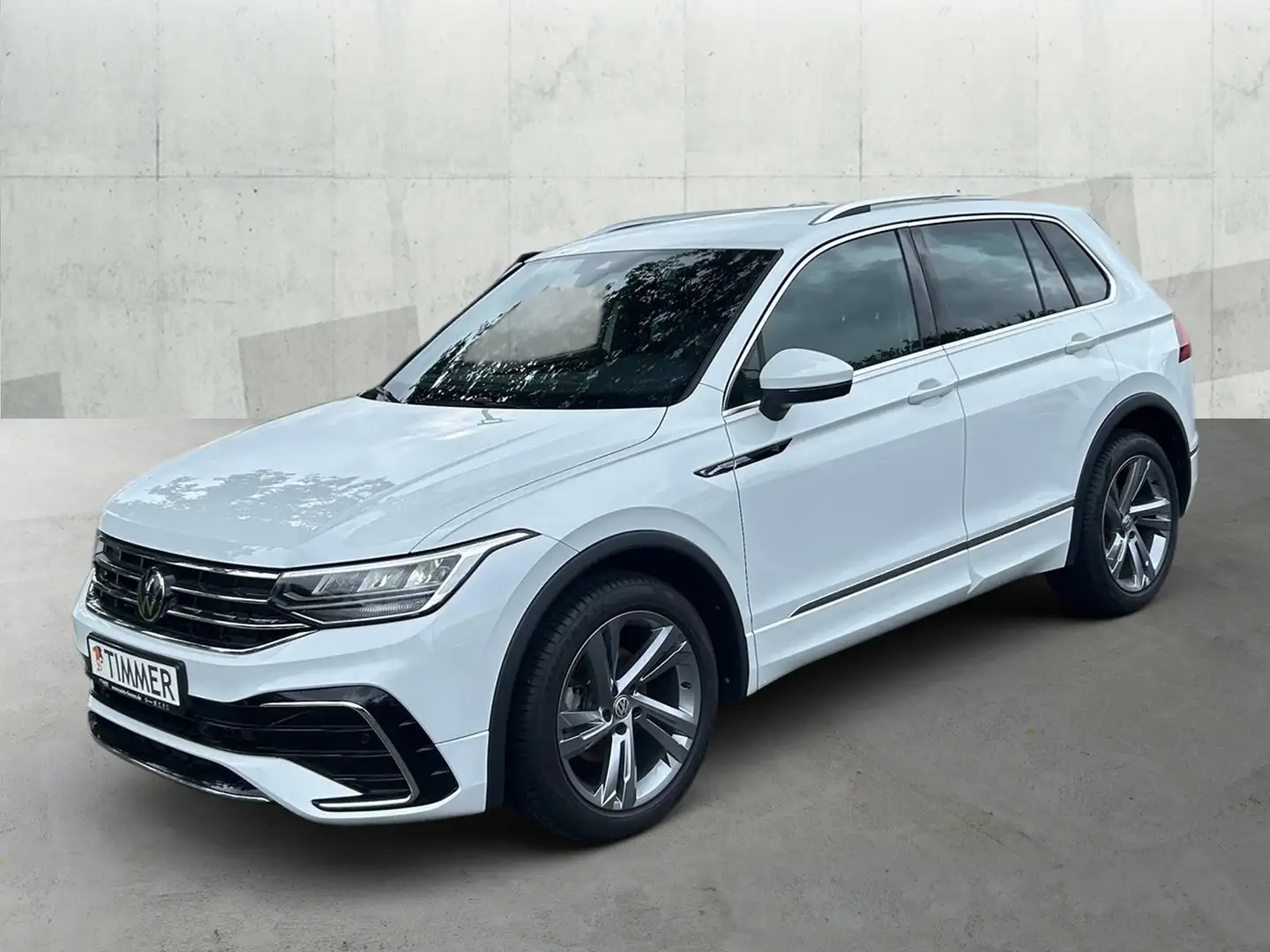 Volkswagen Tiguan 2.0 TDI DSG R-LINE *AHK *RKAM *TRAVEL *LED *ACC * Weiß - 2