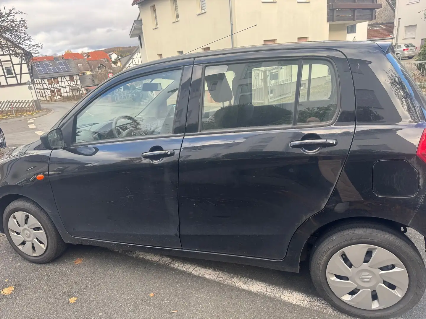 Suzuki Celerio Celerio 1.0 Comfort Schwarz - 2