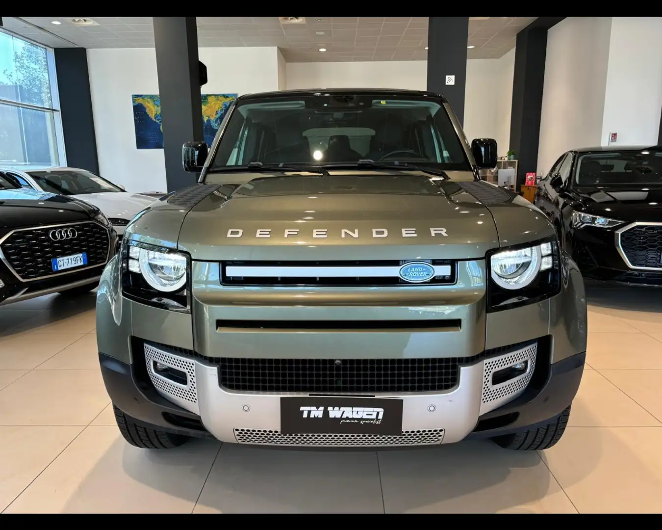Land Rover Defender 110 2.0 SD4 AWD Auto S Grey - 2