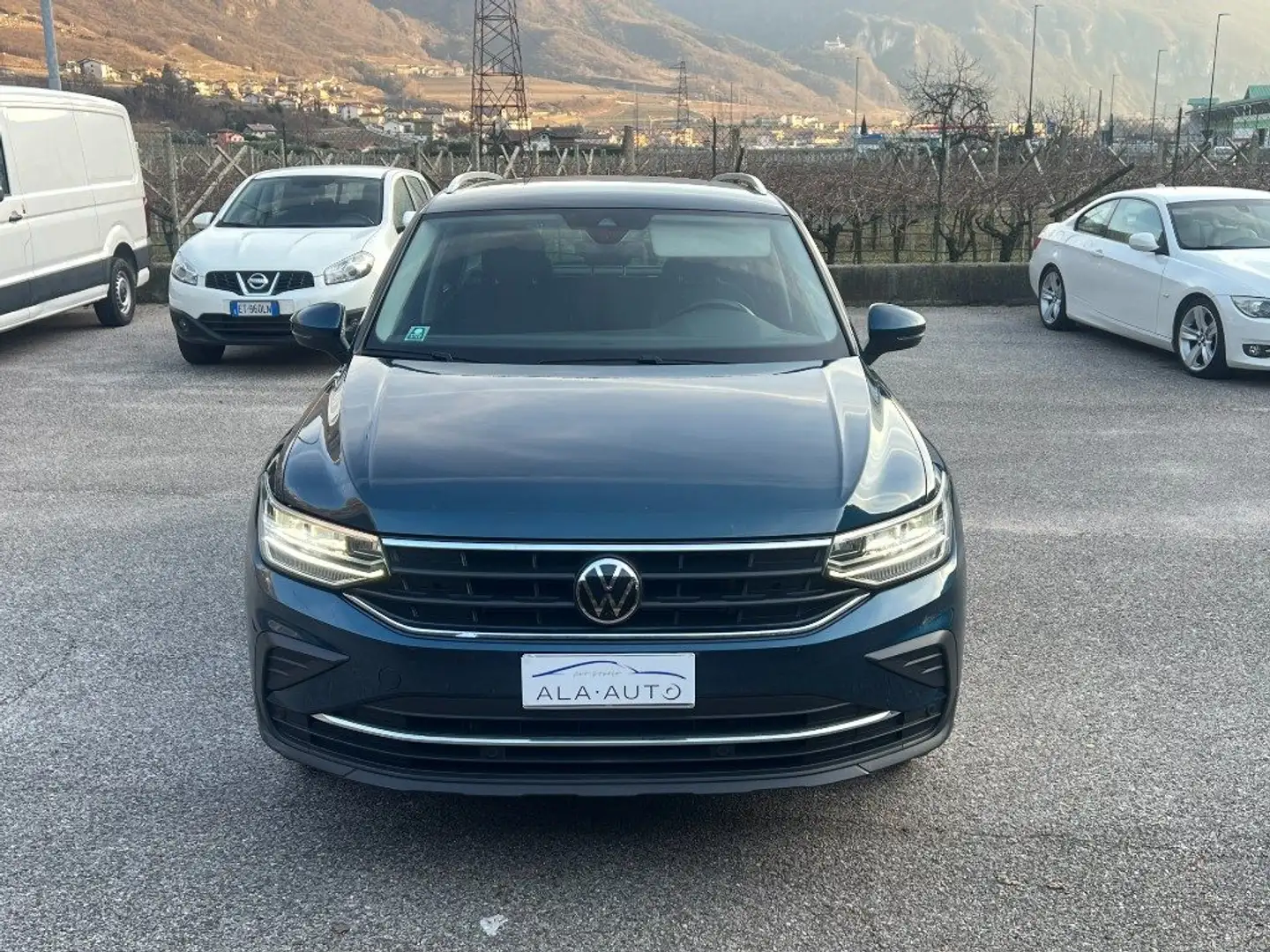 Volkswagen Tiguan 2.0 TDI 150 CV SCR DSG Life Blau - 1