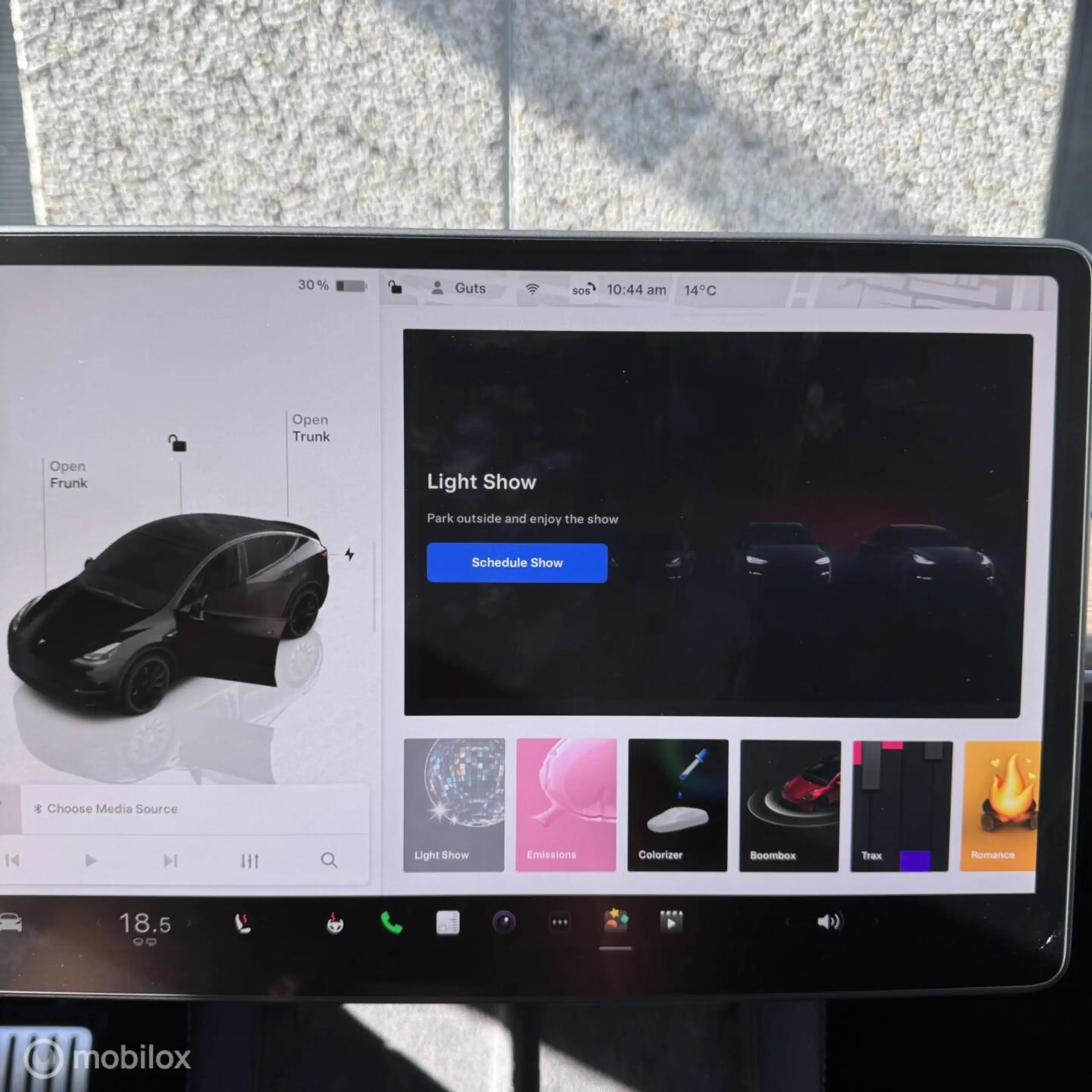 Tesla Model Y Performance + MMX PACK + TREKHAAK + SOH 95.3% — photo 14