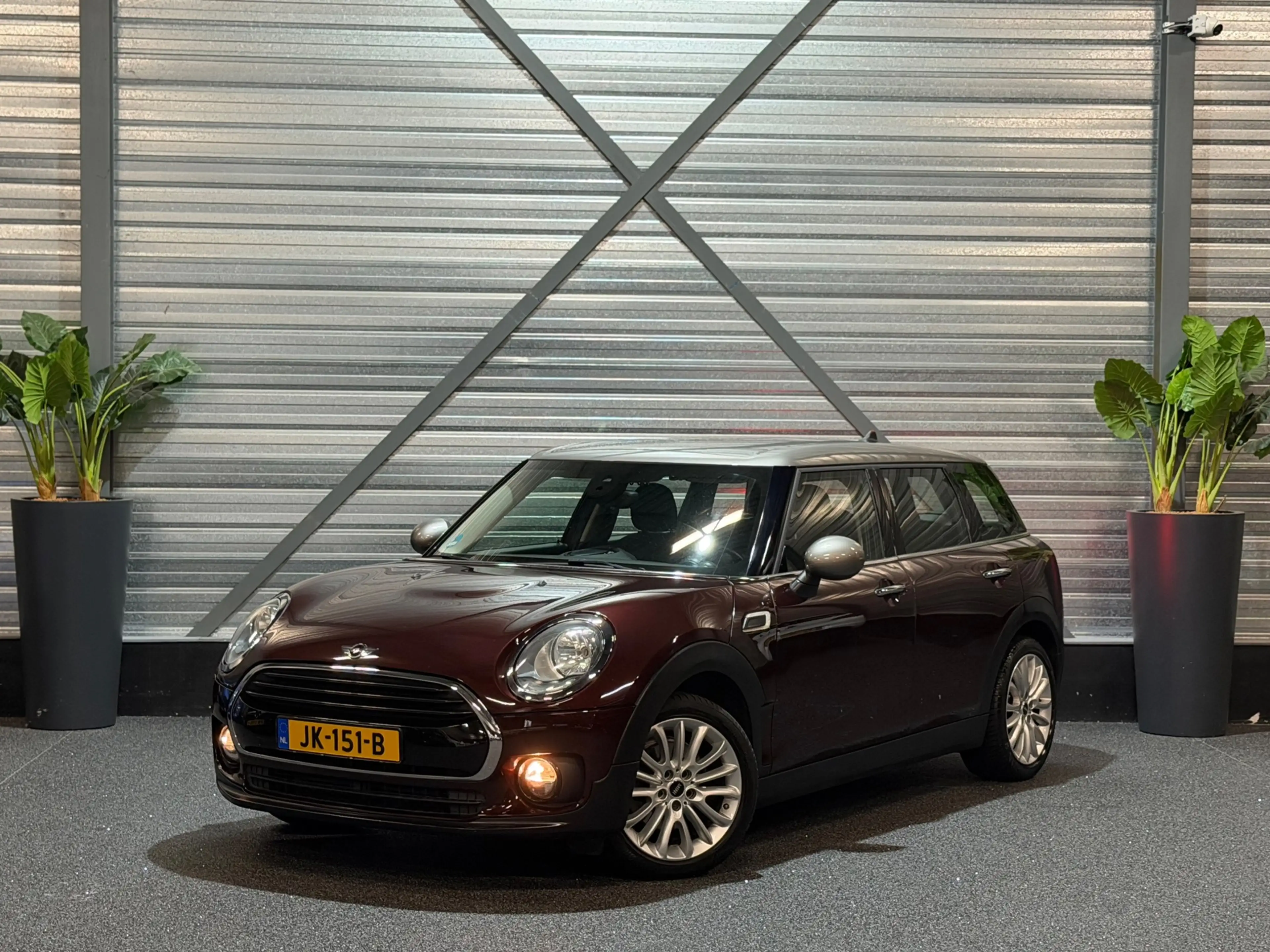MINI Cooper Clubman 1.5 Business AIRCO/NAVI/CRUISE/PDC/ISOFIX/MULTIMED — photo 3