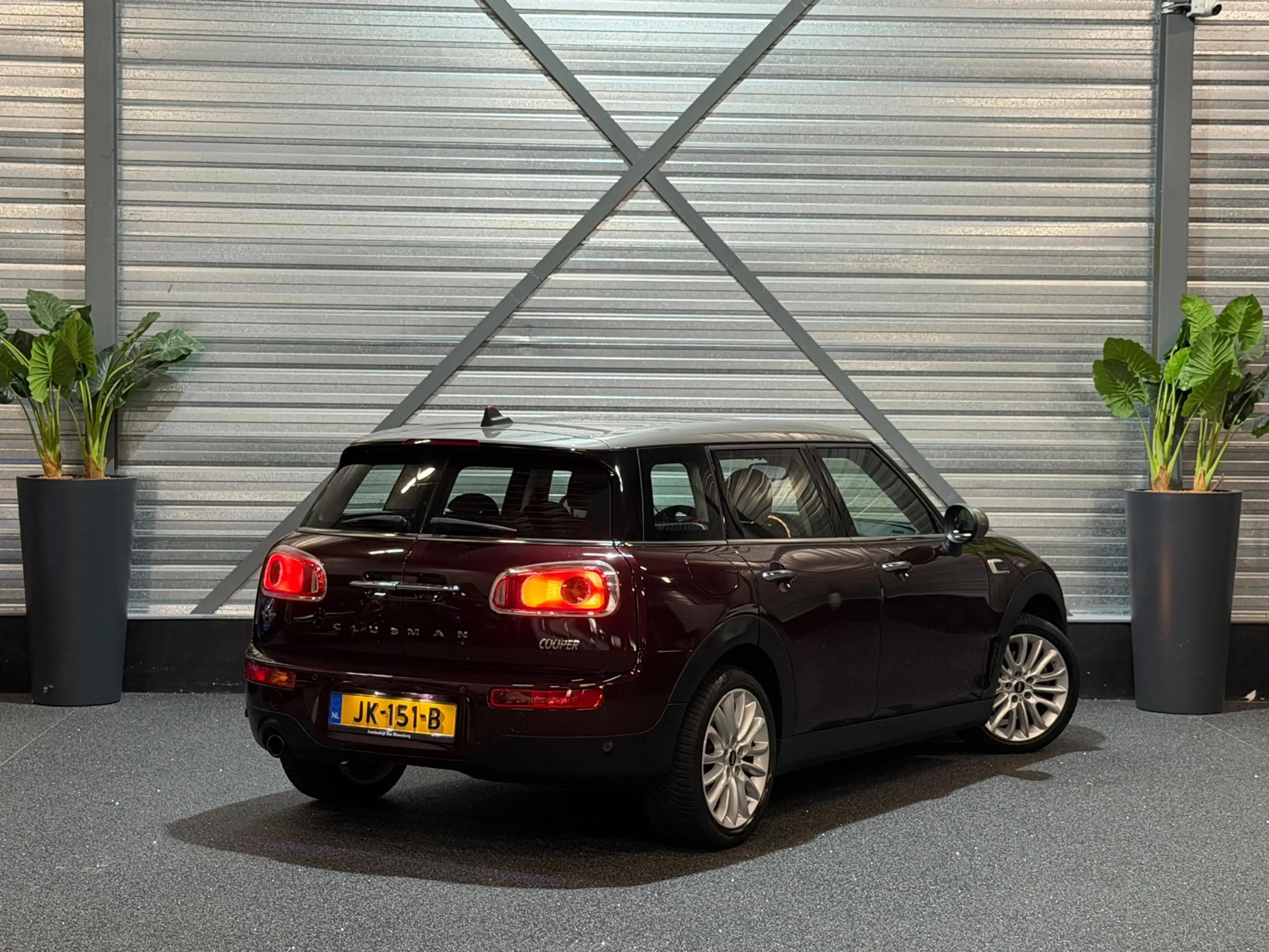 MINI Cooper Clubman 1.5 Business AIRCO/NAVI/CRUISE/PDC/ISOFIX/MULTIMED — photo 17