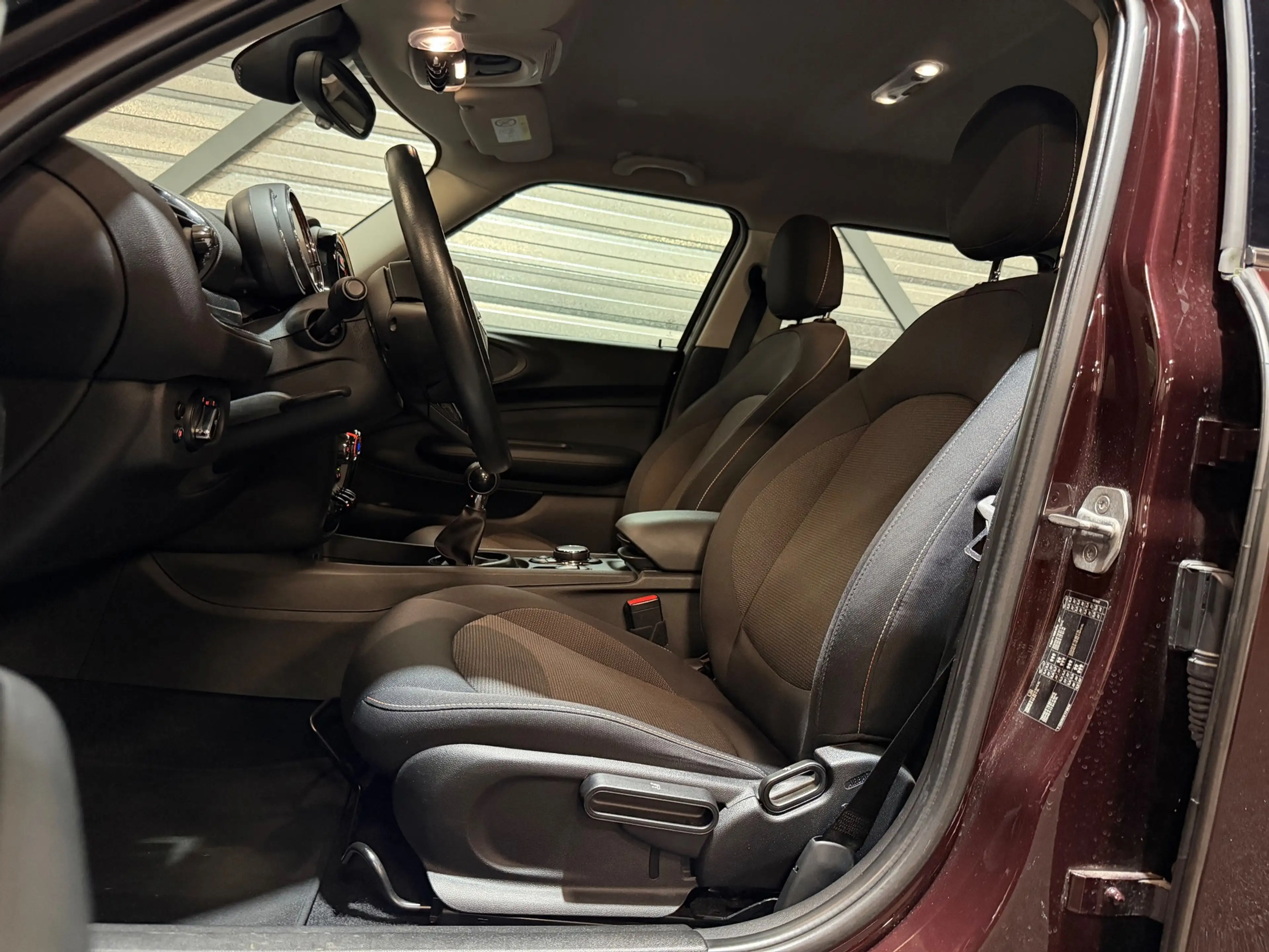 MINI Cooper Clubman 1.5 Business AIRCO/NAVI/CRUISE/PDC/ISOFIX/MULTIMED — photo 10