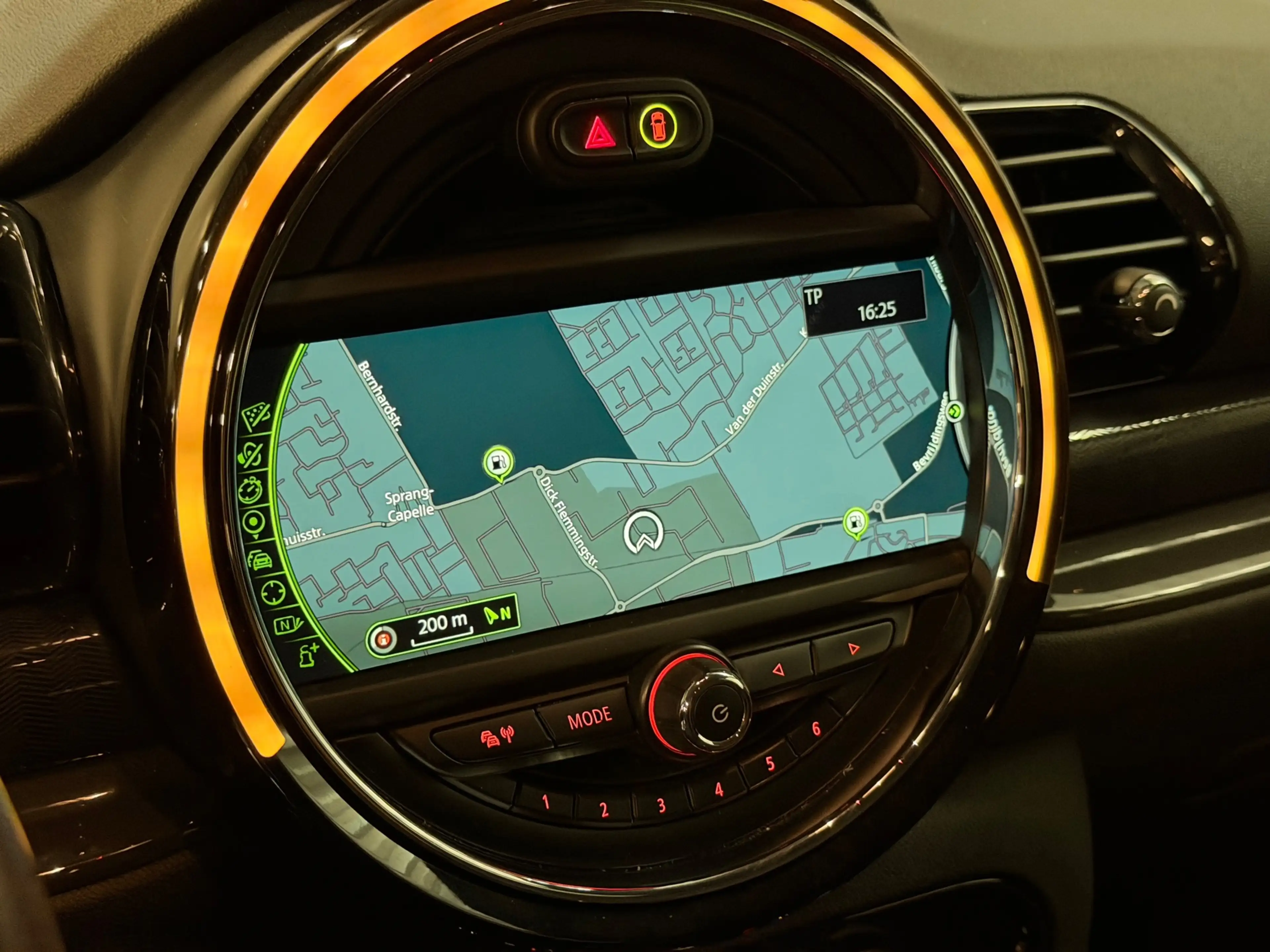 MINI Cooper Clubman 1.5 Business AIRCO/NAVI/CRUISE/PDC/ISOFIX/MULTIMED — photo 13