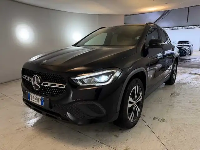 Mercedes-Benz GLA 180 180 d Business auto