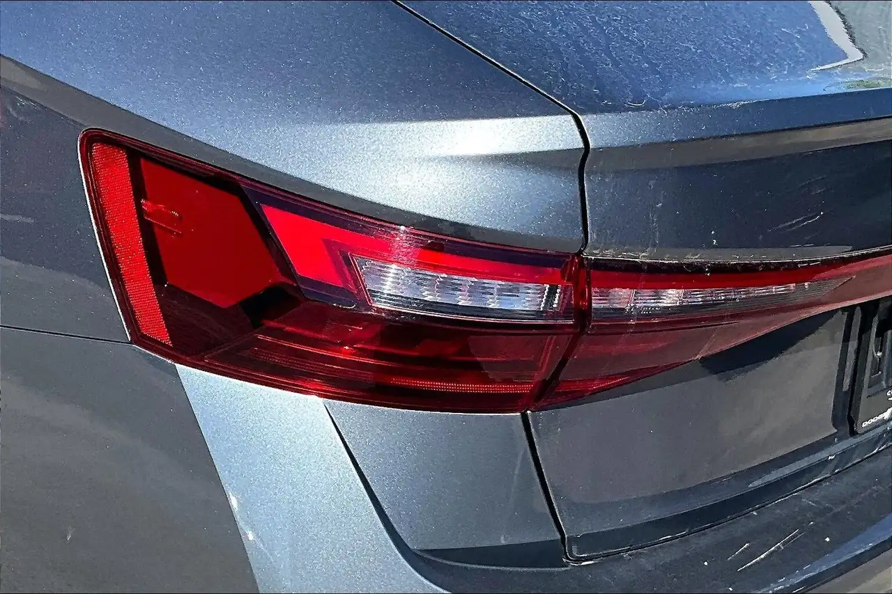 Volkswagen Jetta снимка Volkswagen Jetta